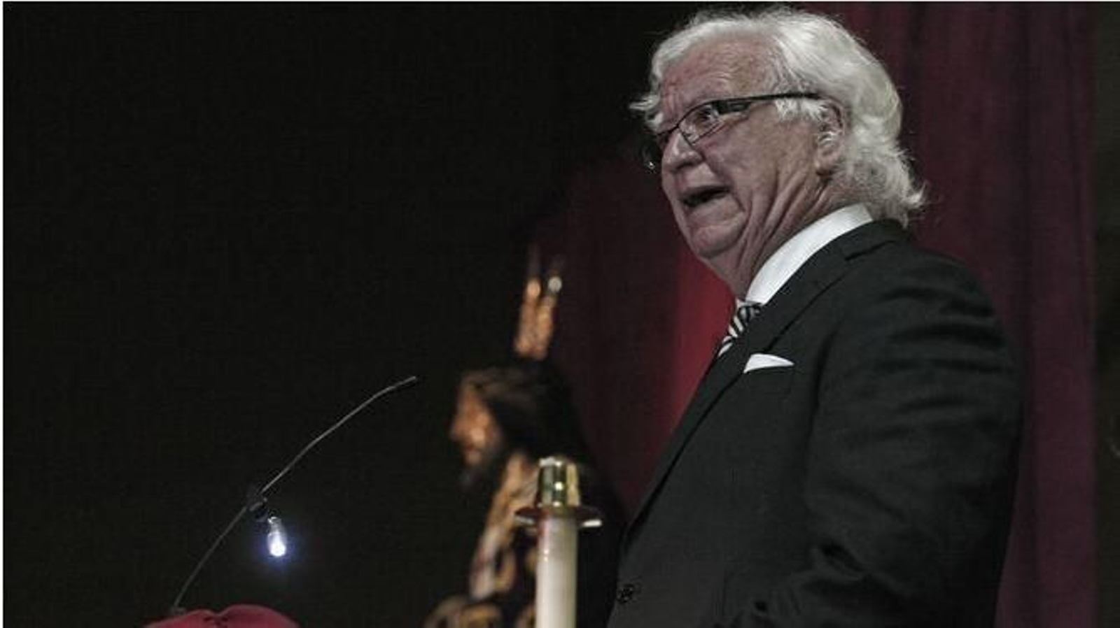 Luis Mañasco, durante un pregón cofrade