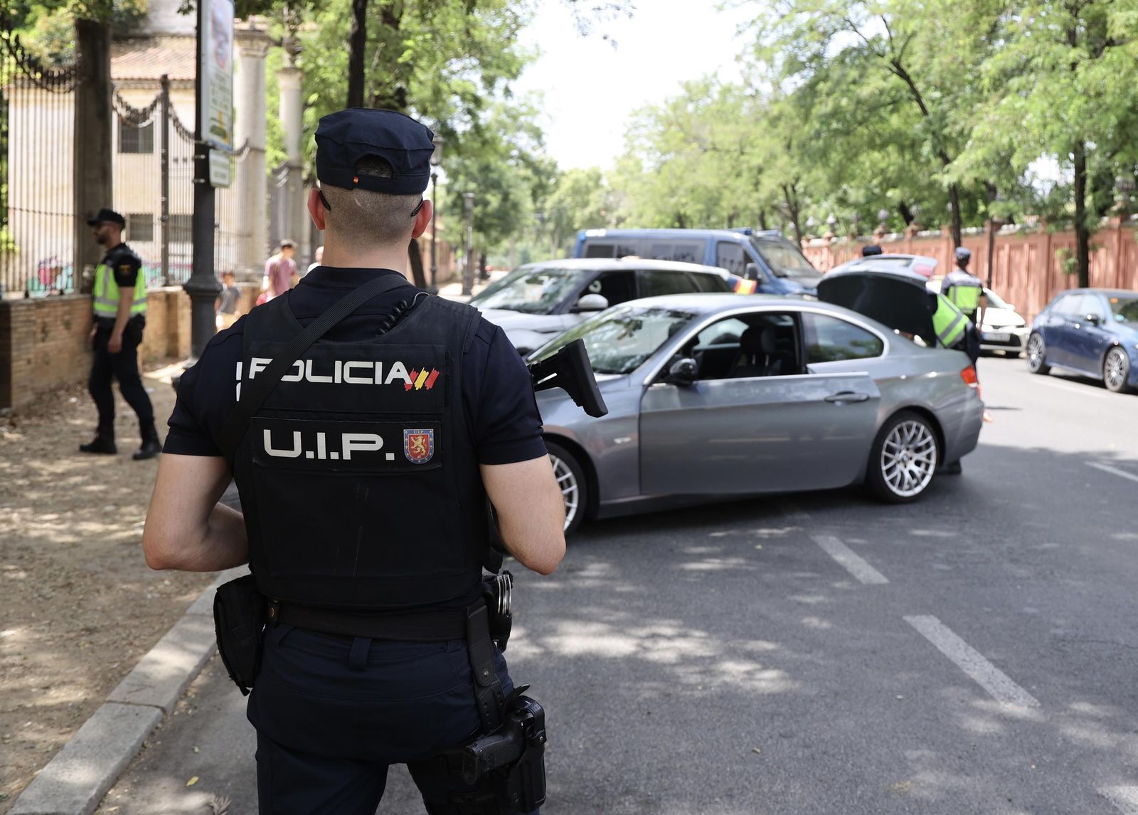 Policía Nacional hace inspecciones del subsuelo y con los perros para la ONU