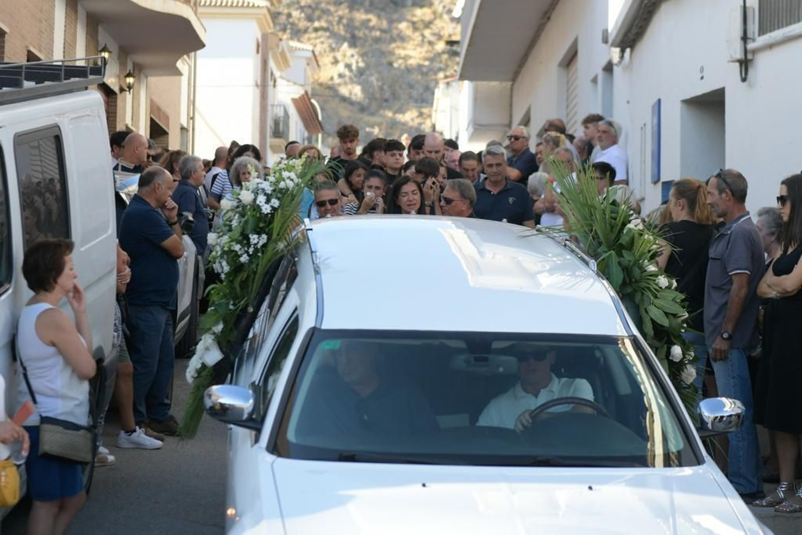 Primeras imágenes del entierro de Juan Trujiilos en Íllora