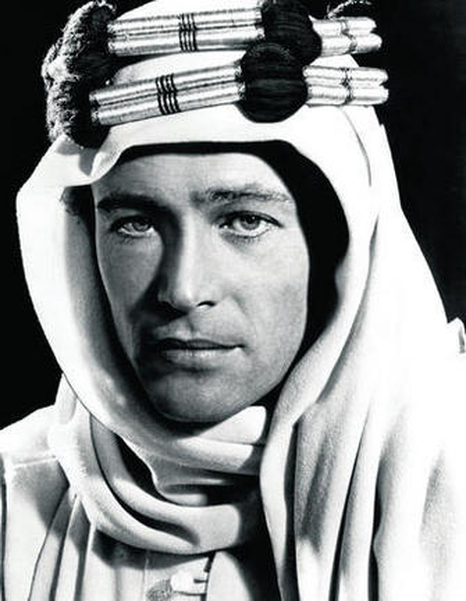 El actor Peter O'Toole metido en la piel de Lawrence de Arabia en la película de David Lean.
