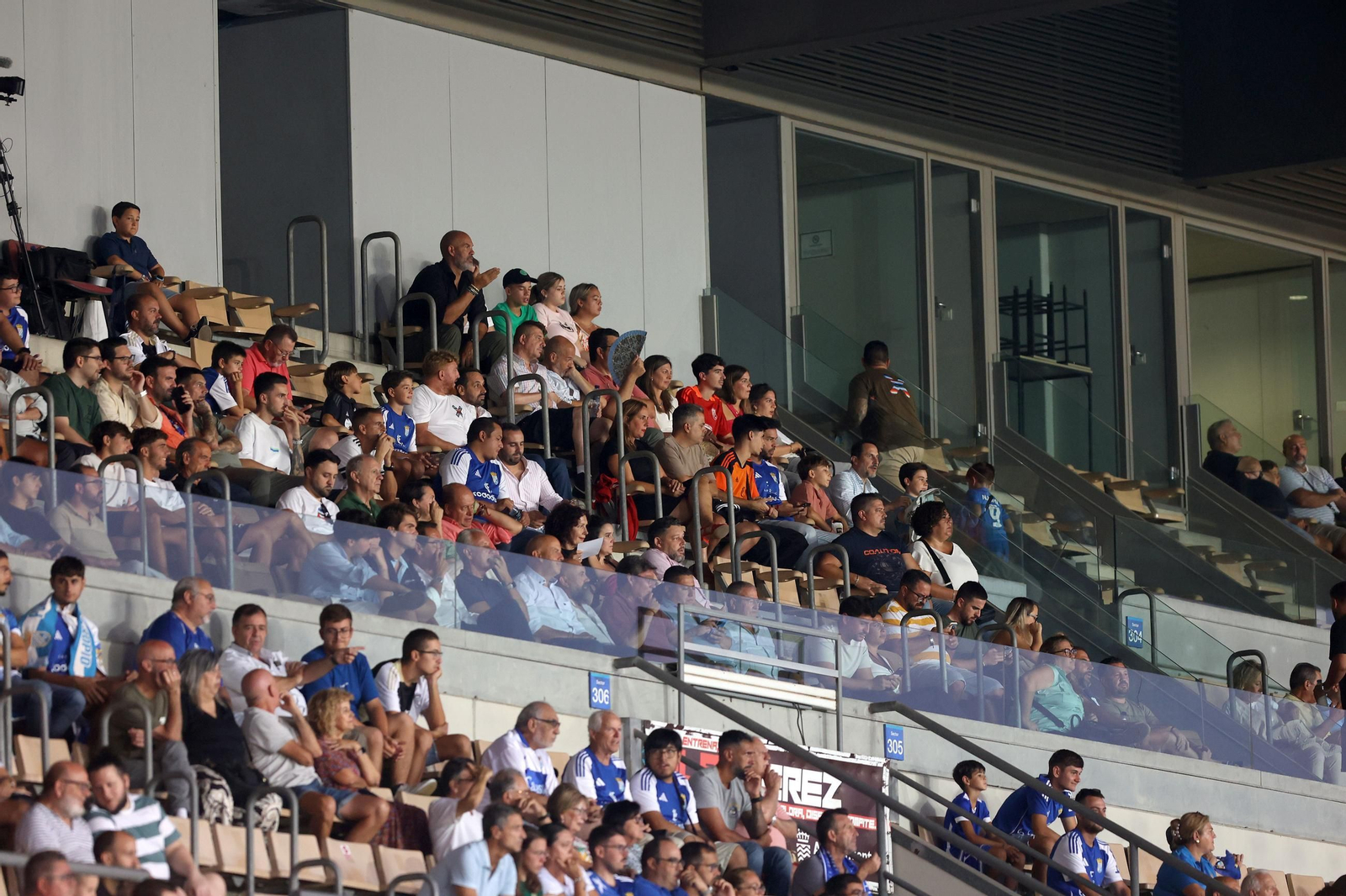 Búscate en el Trofeo Feria de la Vendimia entre el Xerez CD contra el Juventud Torremolinos en Chapín