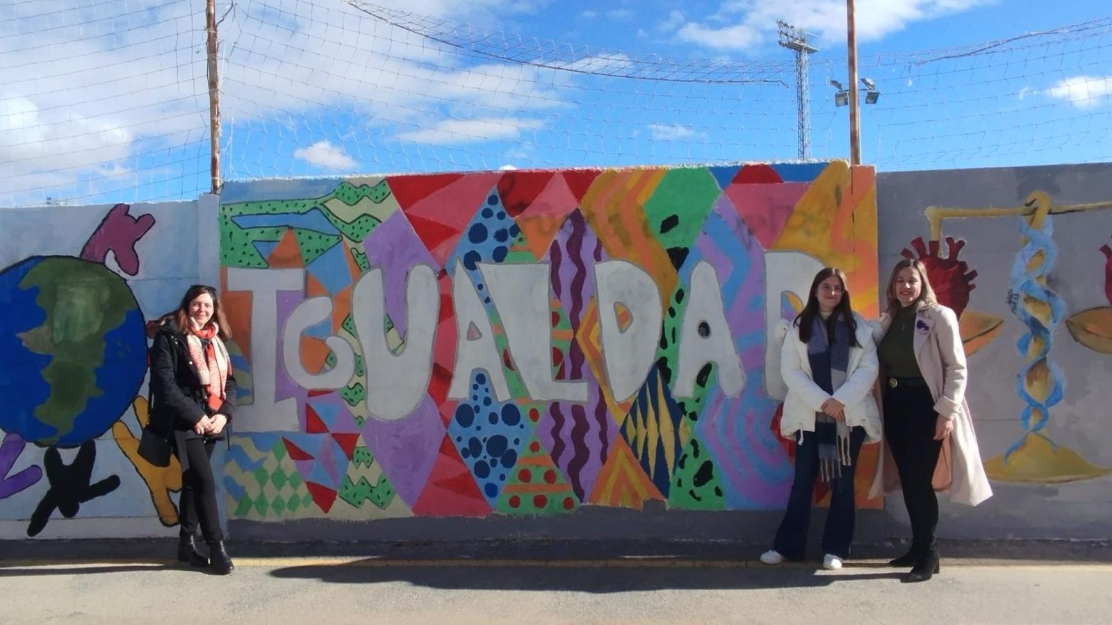 Presentación del mural en Guadix
