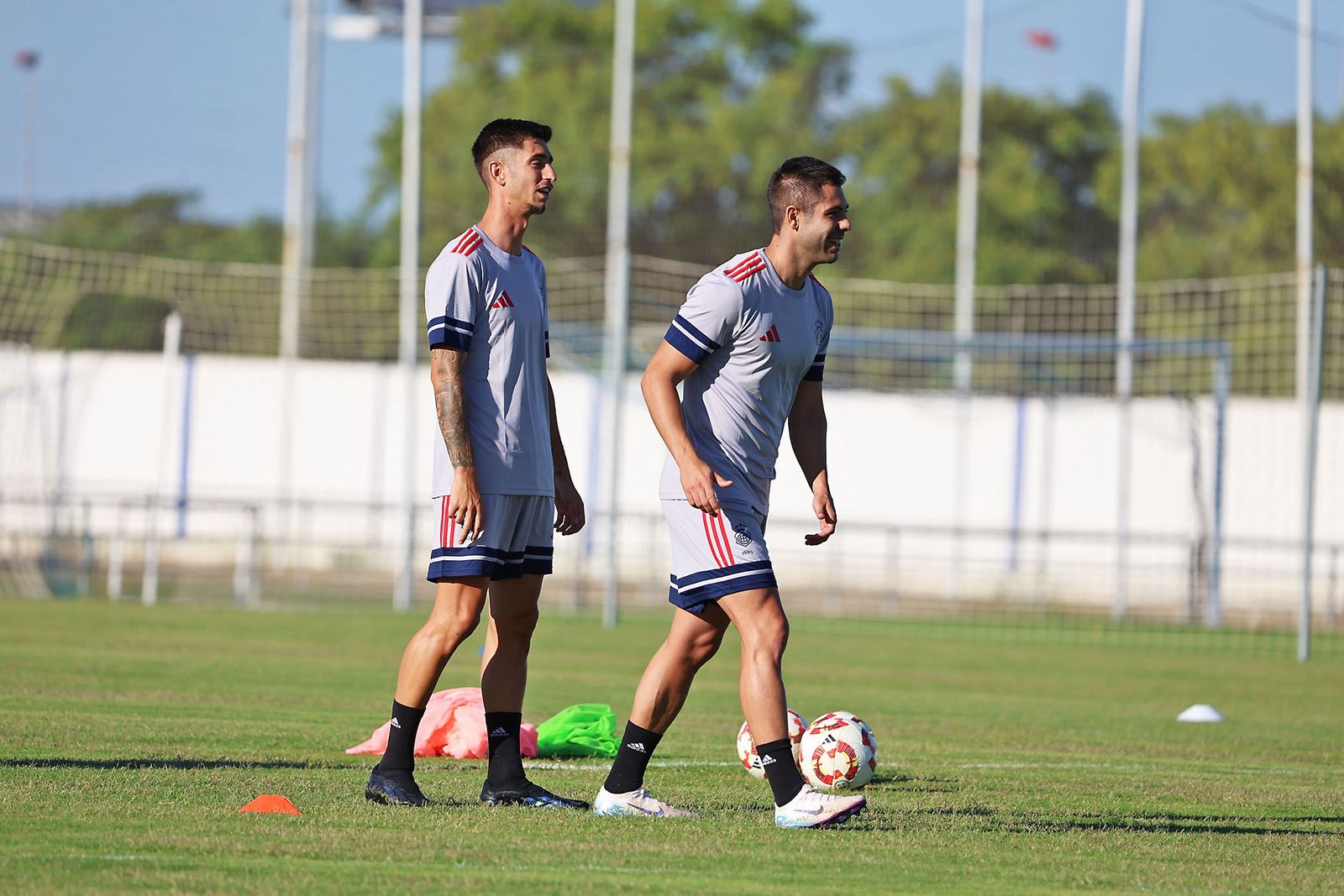 Roni y Da Costa, durante un entrenamiento esta temporada.