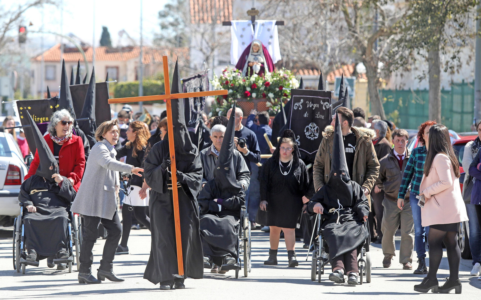 Salida procesional de la Virgen de la Luna
