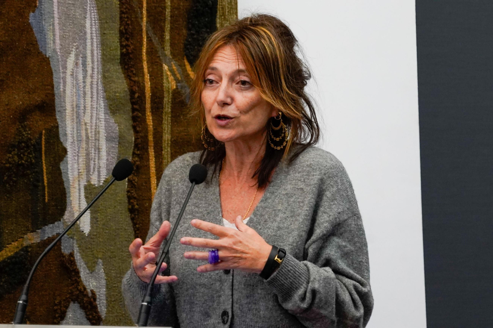 Imágenes de la presentación del libro 'Guerra en España' en Diputación