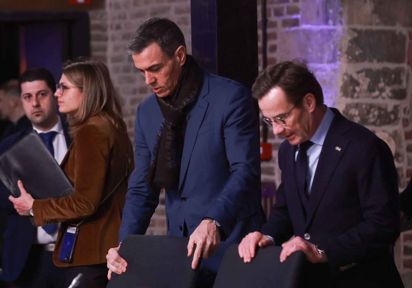 Pedro Sánchez junto al sueco Ulf Kristersson en la reunión informal de la UE en Bilzen (Bélgica).