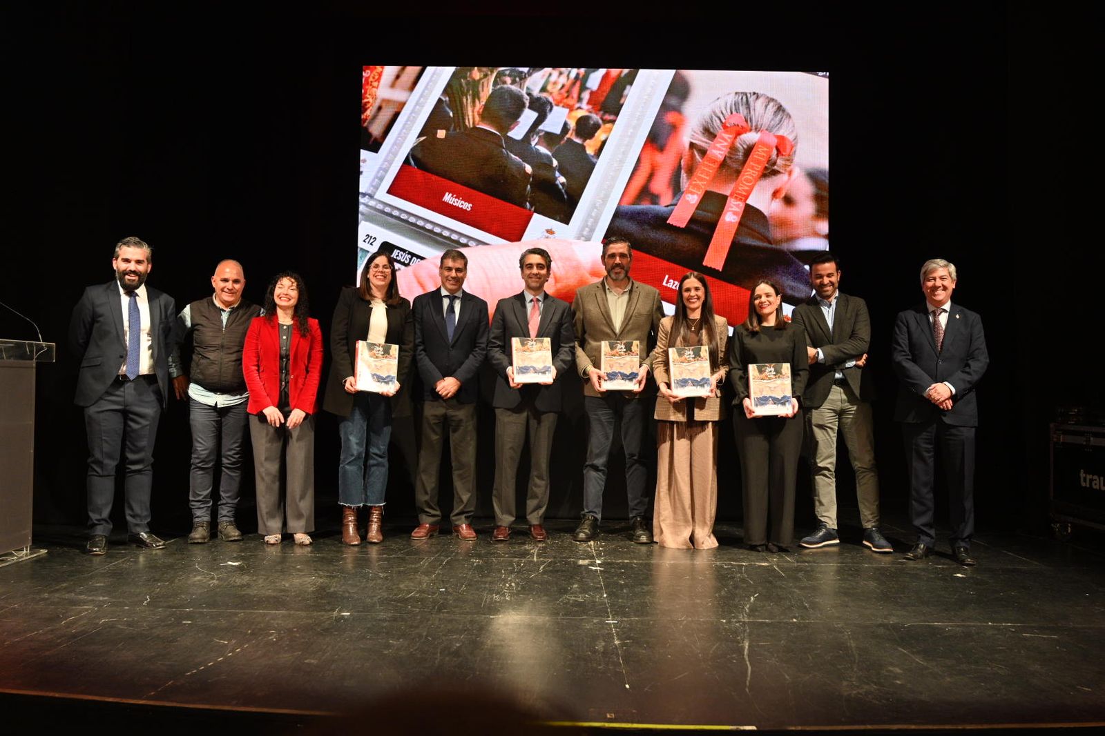 Vuelven los HolyCards, la colección más esperada de la Semana Santa almeriense