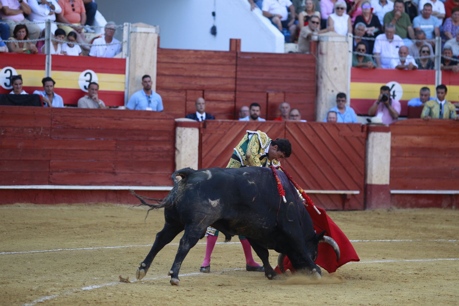 Imágenes de la corrida de toros del jueves en la Feria de Almería 2024