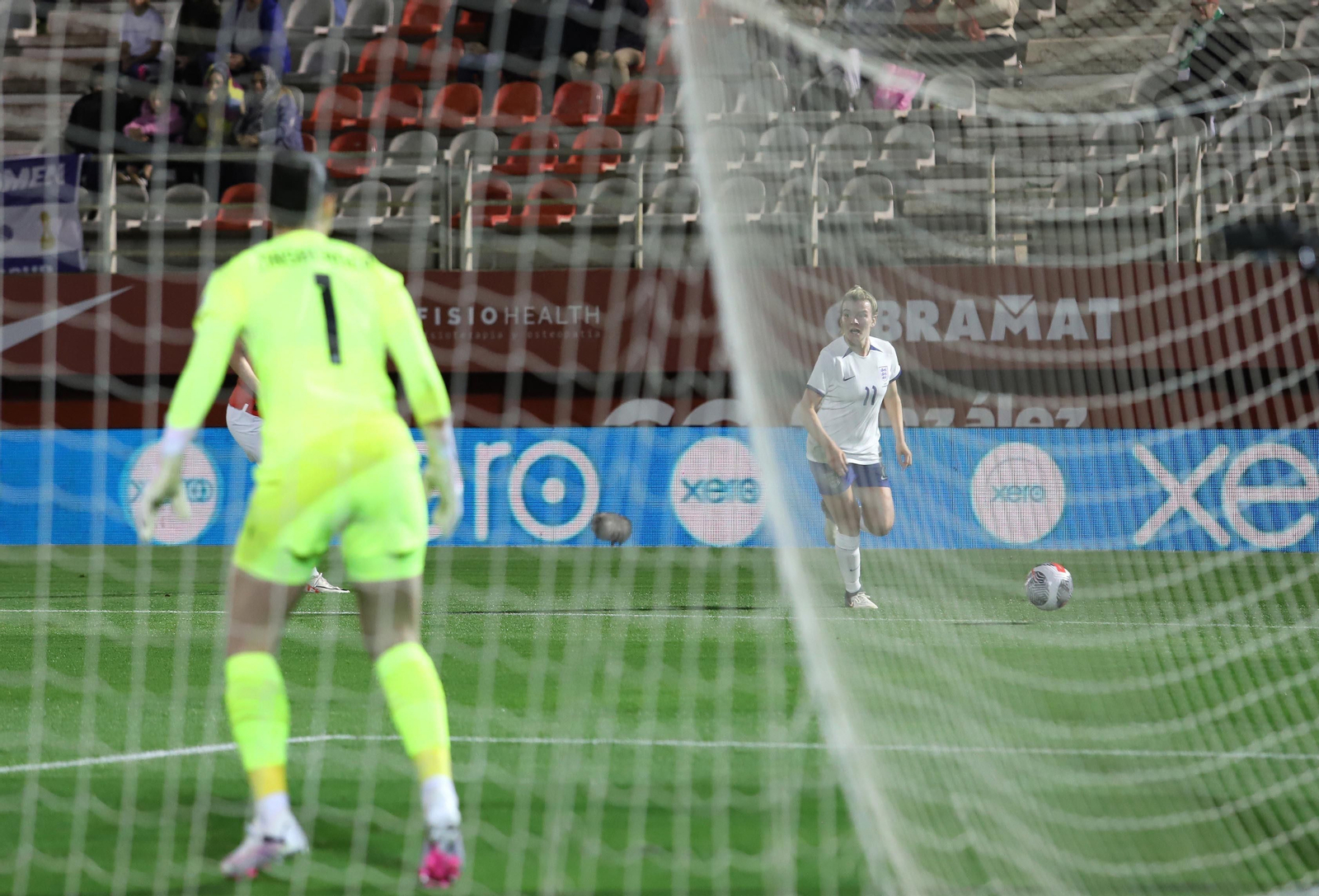 LAS FOTOS DEL AMISTOSO INGLATERRA-AUSTRIA FEMENINO EN ALGECIRAS