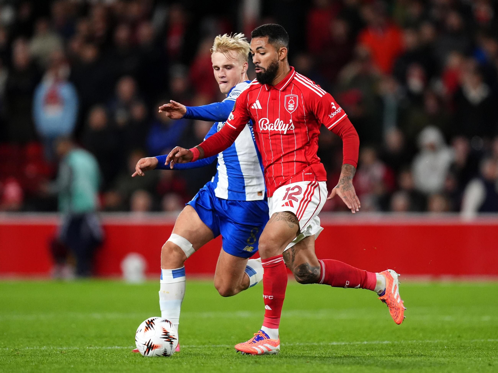 Nottingham Forest-Oporto (2).jpg