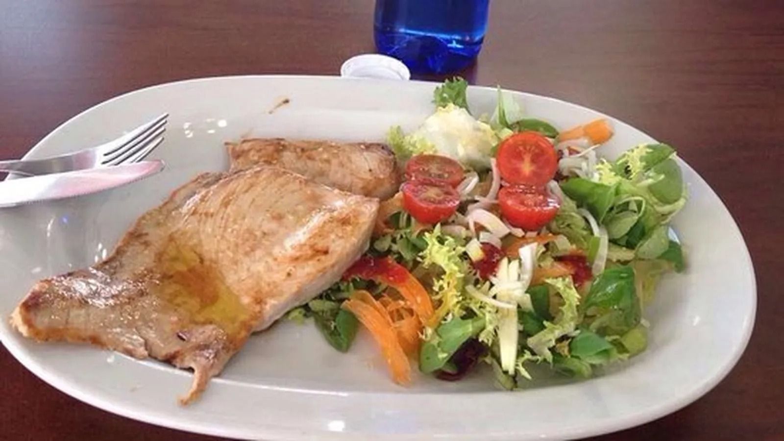 Un plato de pez espada.