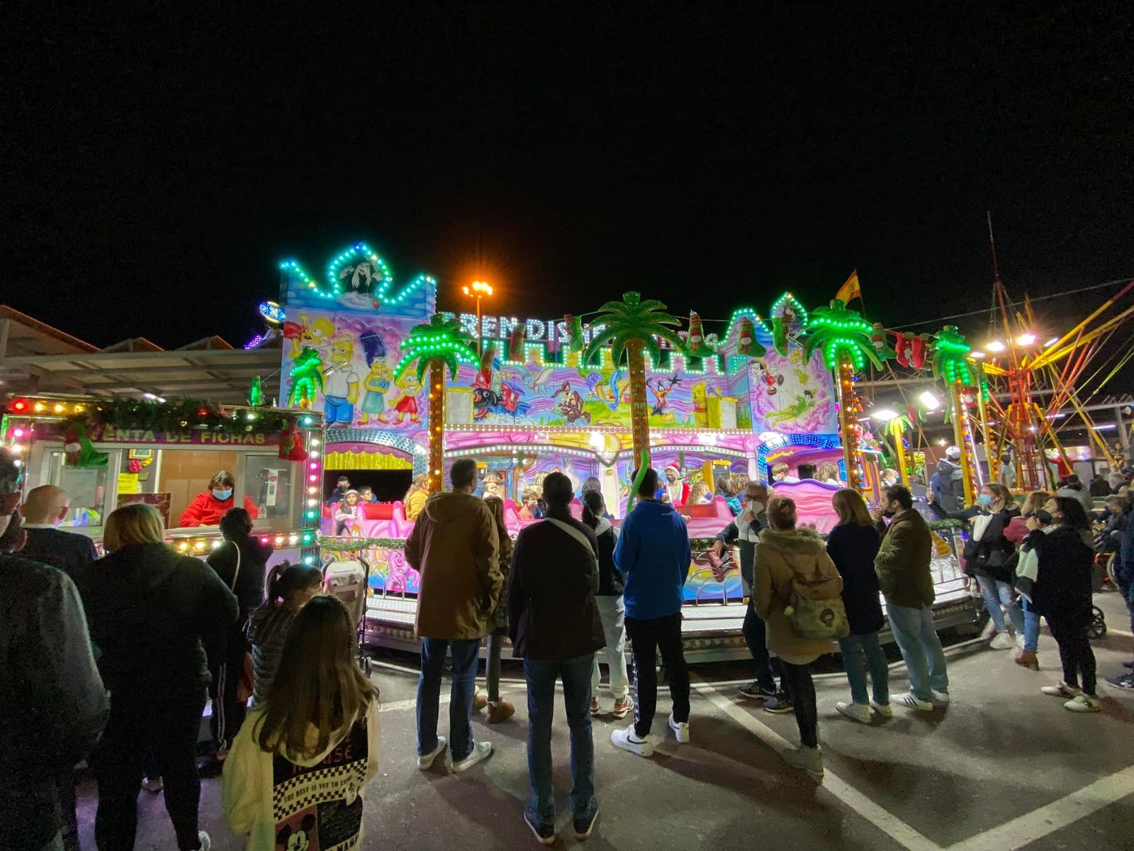 El puerto de Almería se convierte en un parque de atracciones.