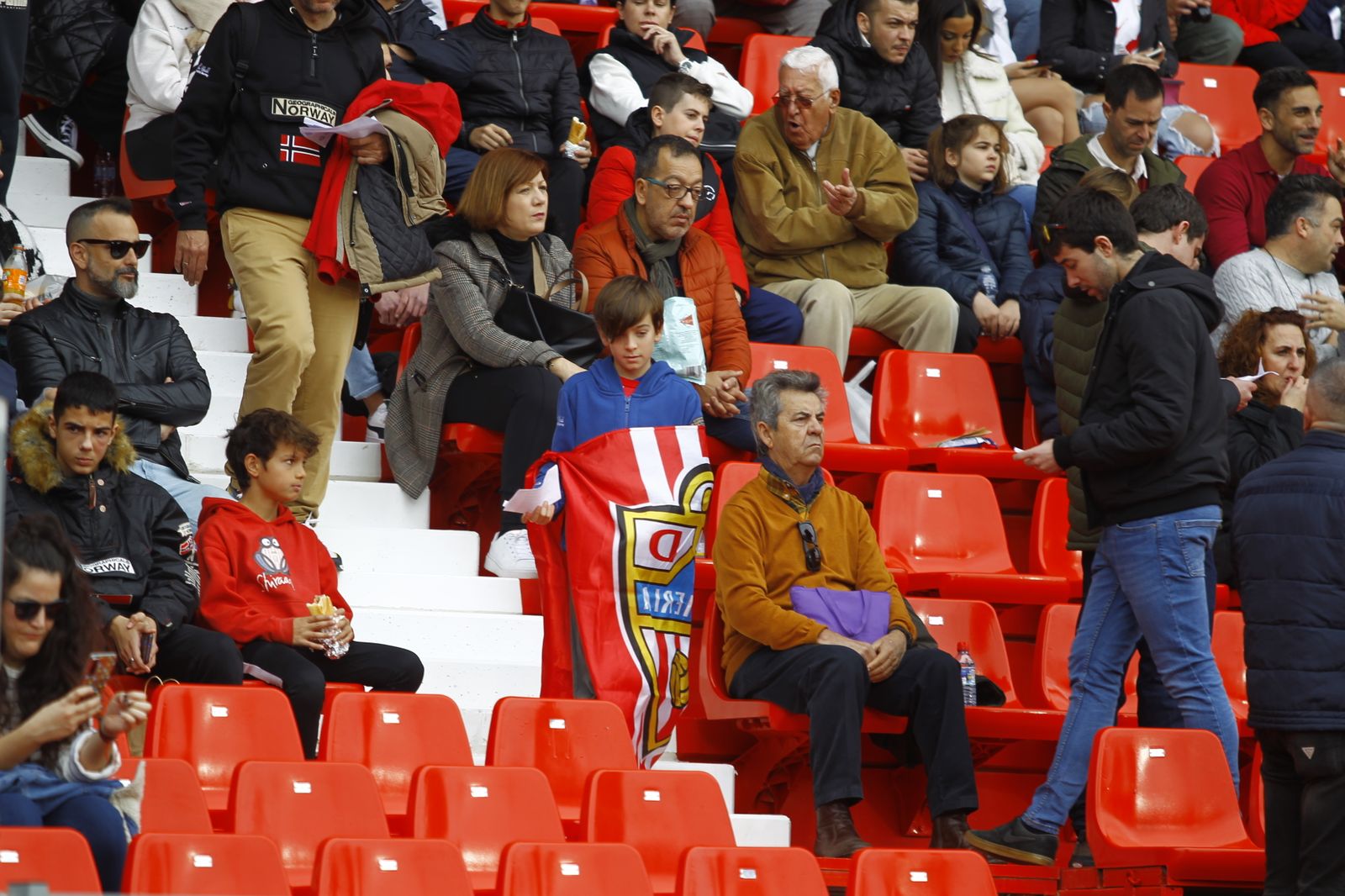 Imágenes del partido U.D. Almería-Real Sociedad