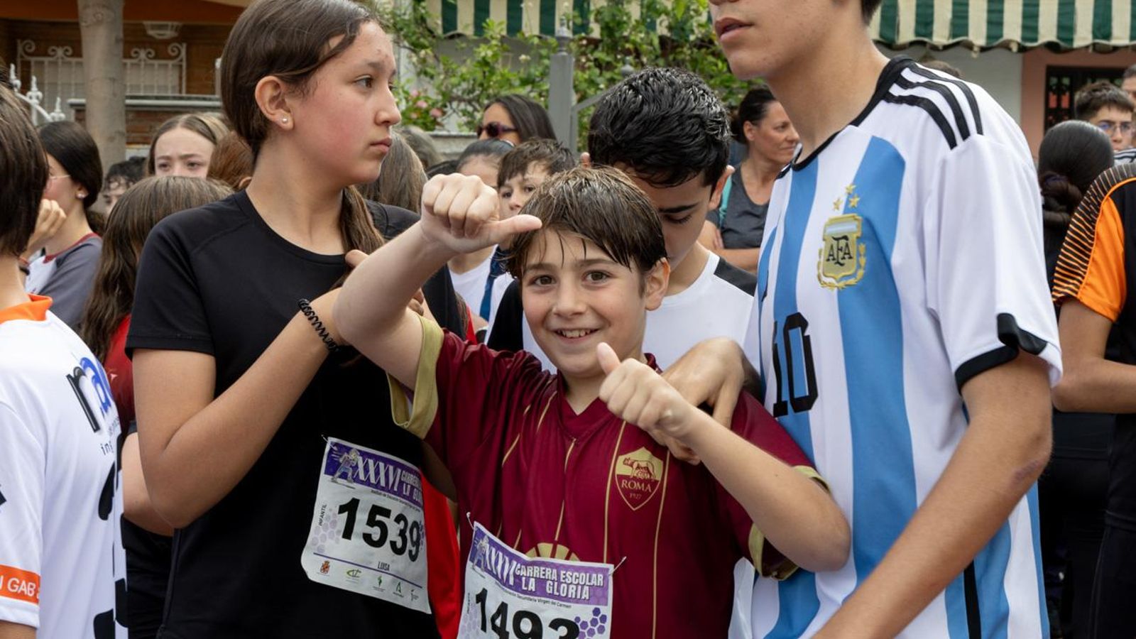 La carrera escolar de “La Gloria” que aúna inclusión y solidaridad, en imágenes