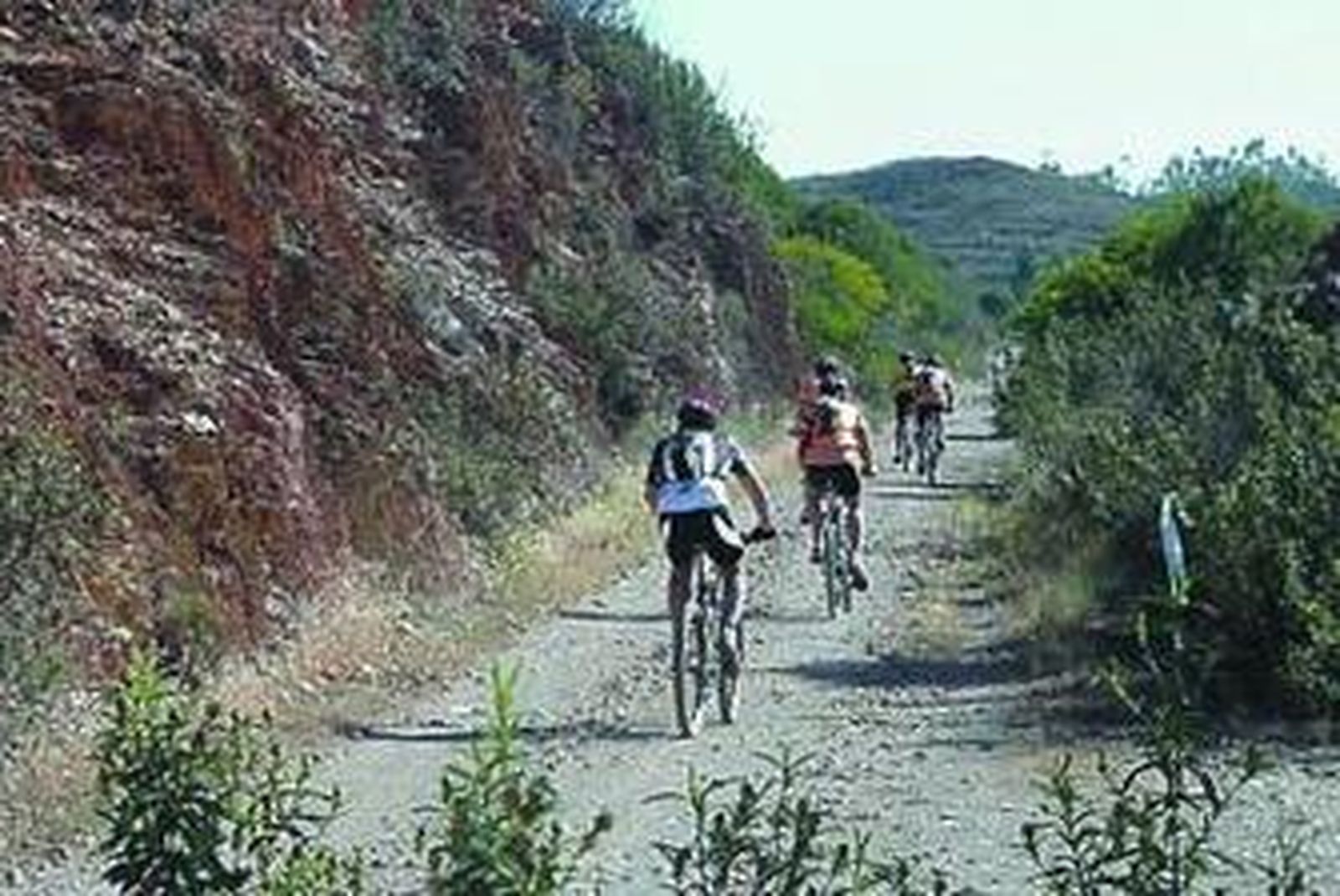El cicloturismo cuenta cada vez con más aficionados en la provincia.