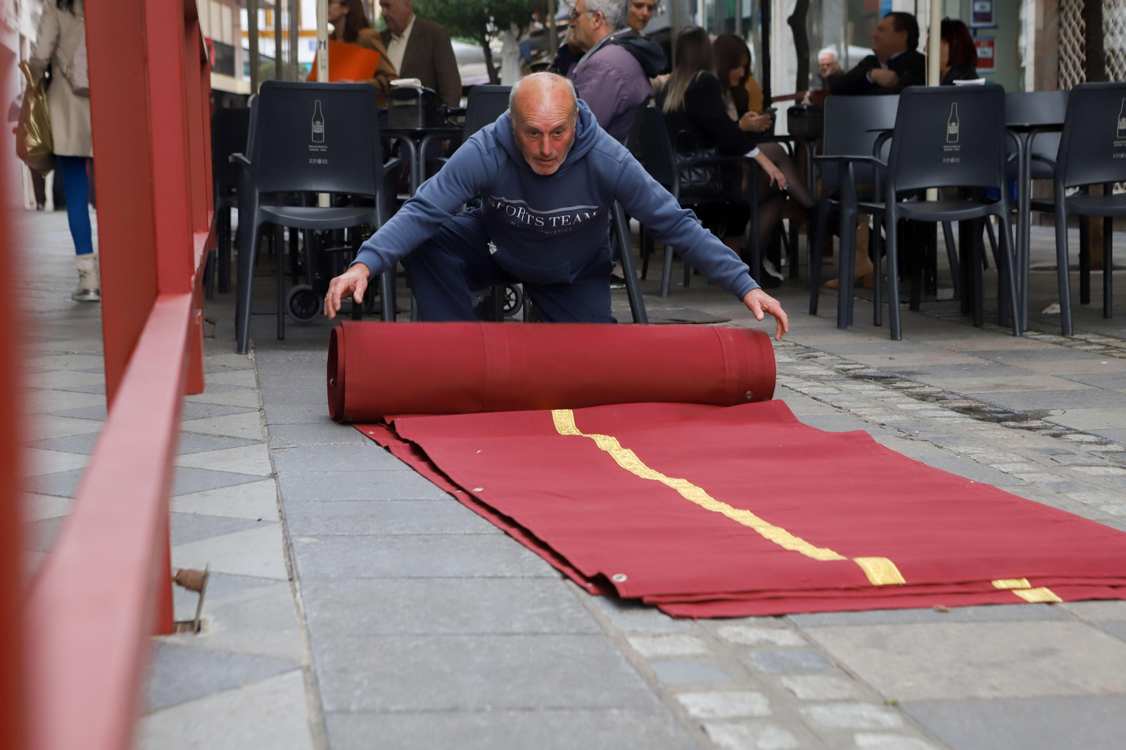 Fotos de los preparativos de la Semana Santa en Algeciras