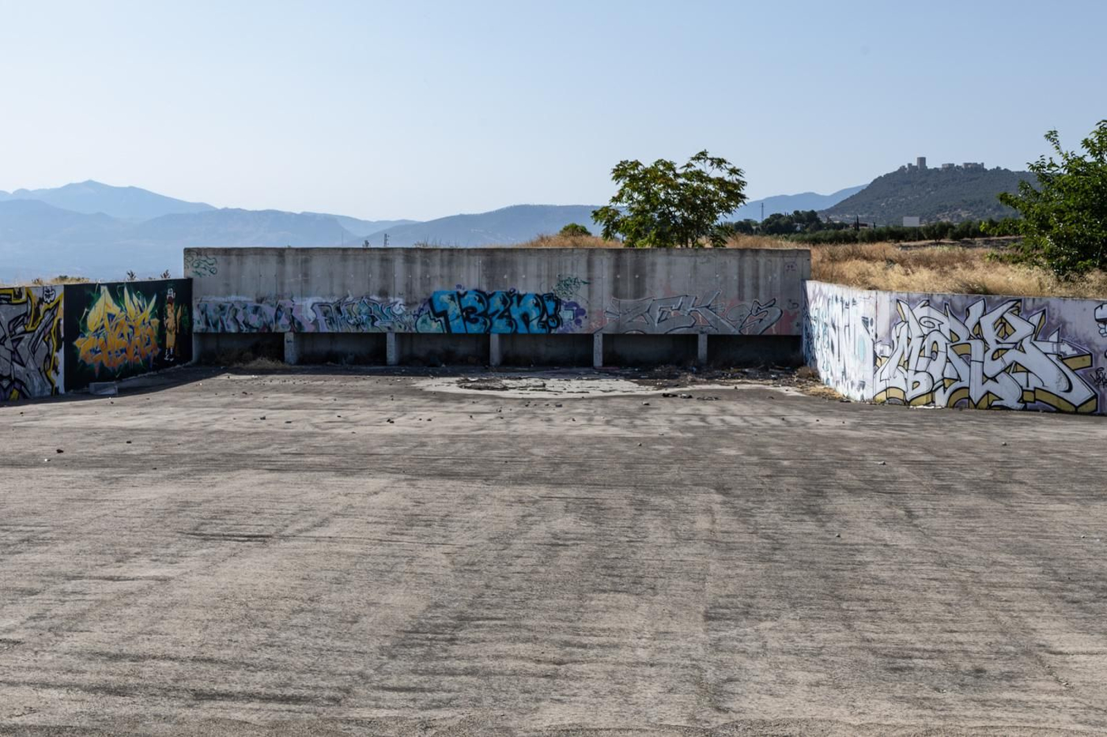 Este es el lamentable estado que presenta el parque acuático de Jaén en 2024