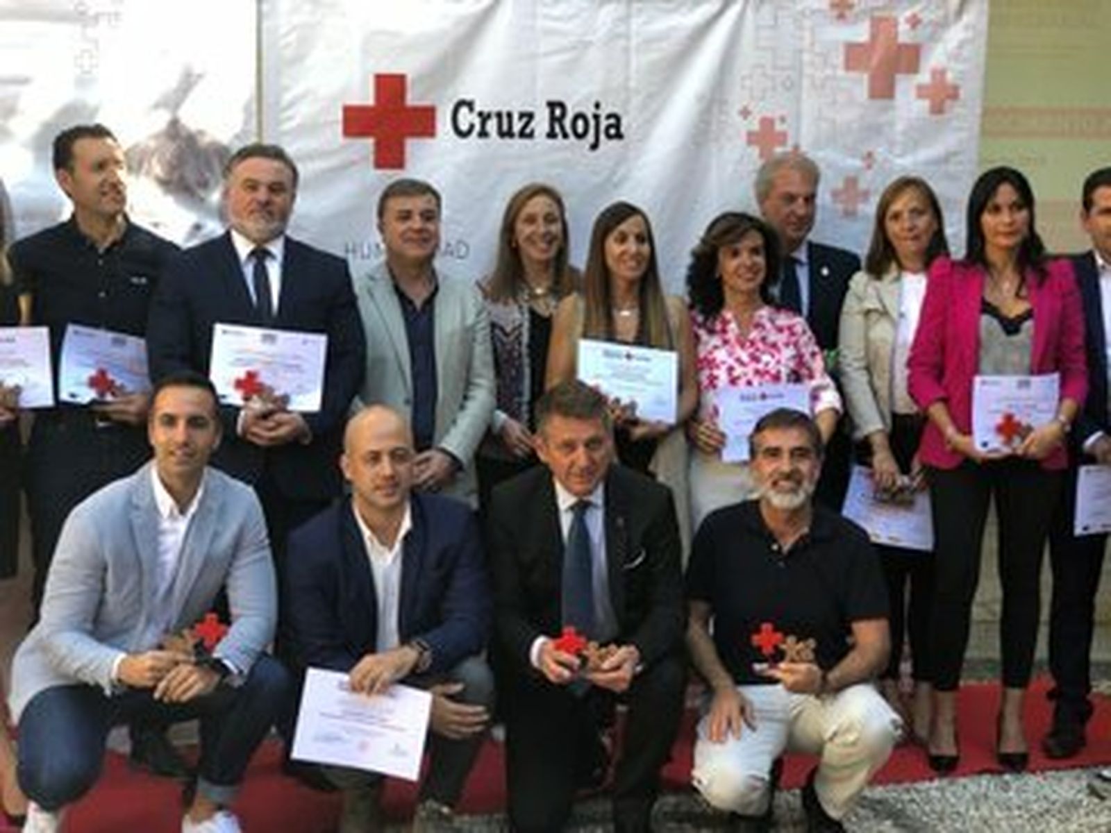 Foto de las empresas reconocidas por Cruz Roja Granada