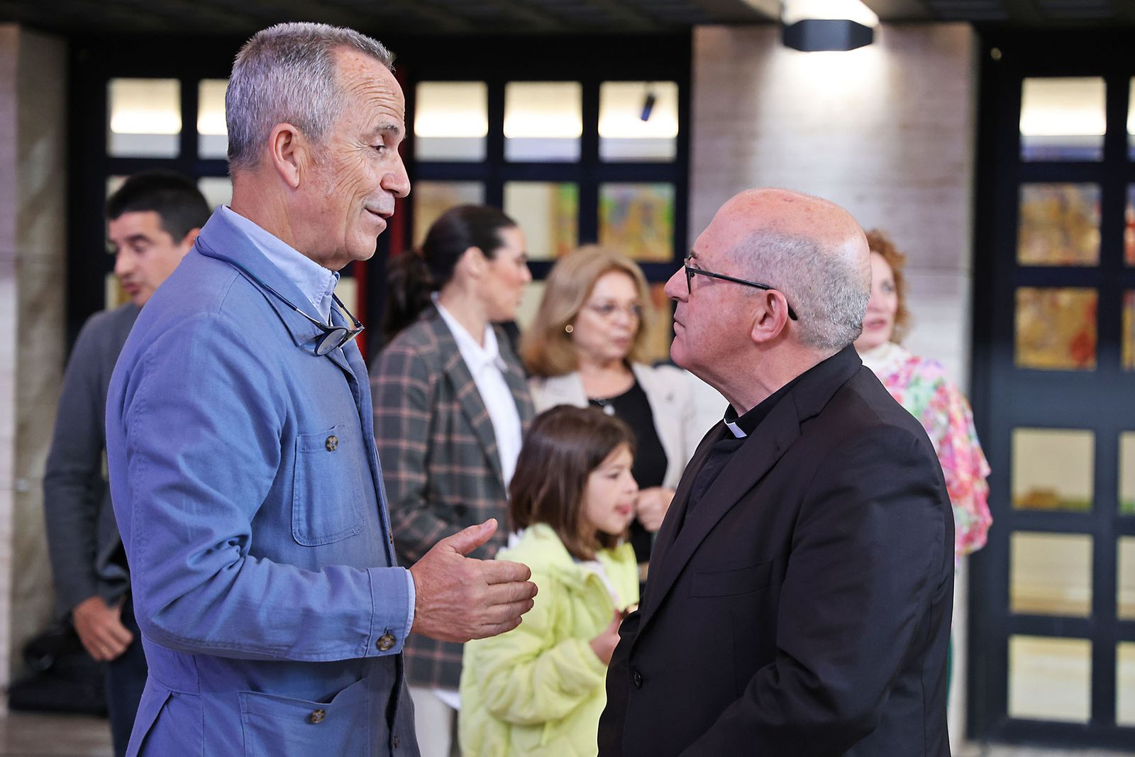 Imágenes de la inauguración de la exposición 'Sueños de Rocío. Carteles de Romería'.
