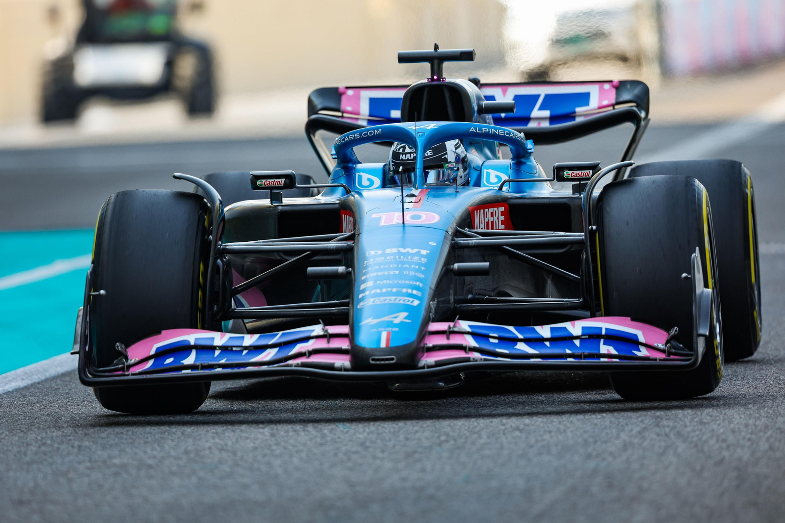 Las escuderías de  Fórmula uno se prueban tras el fin de temporada