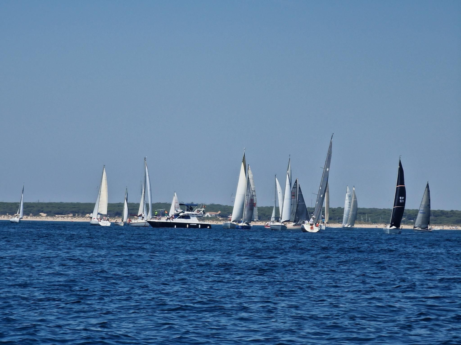 Embarcaciones durante la regata del pasado año.