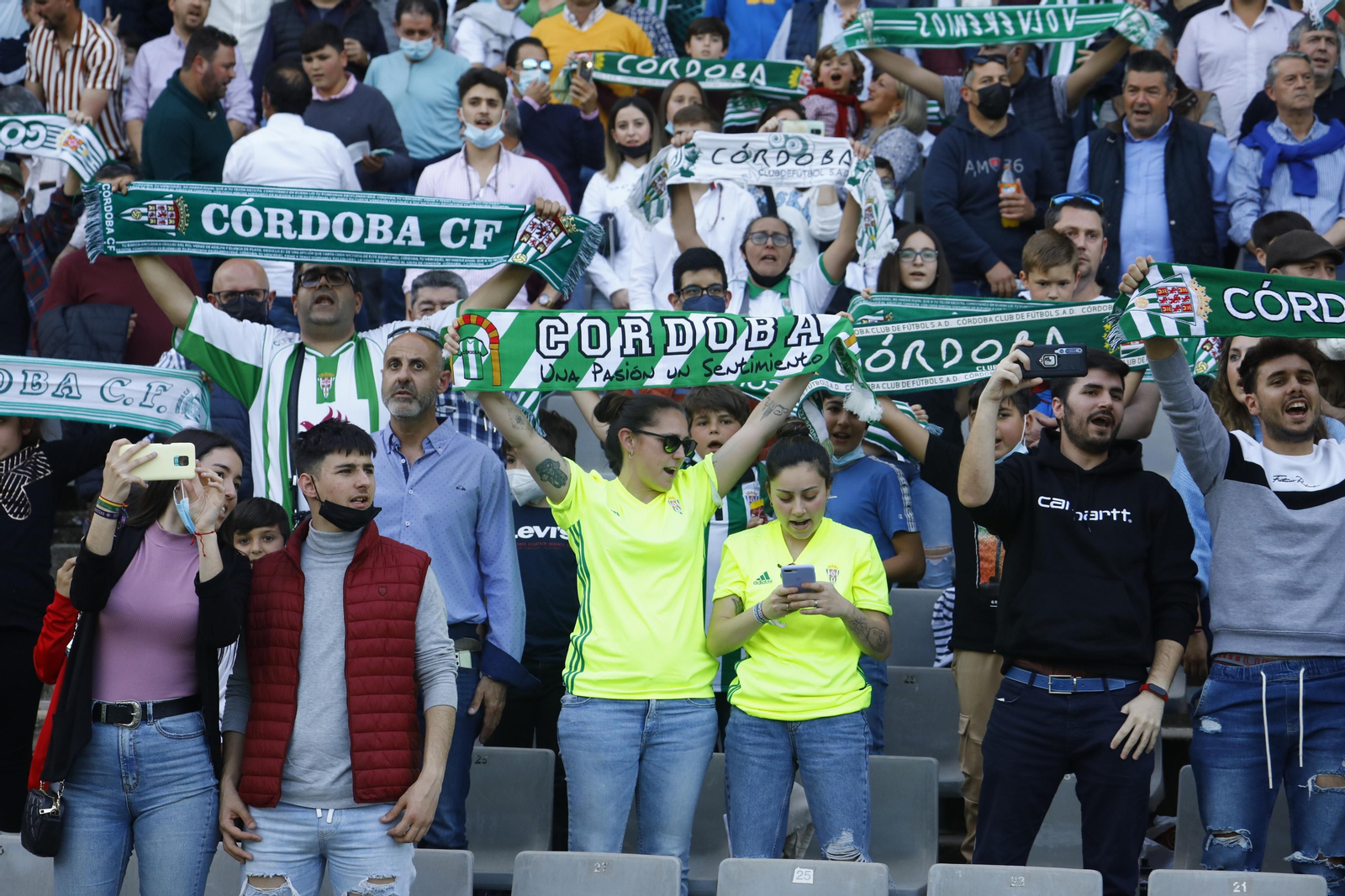 Las imágenes del triunfo del Córdoba CF ante el Villanovense