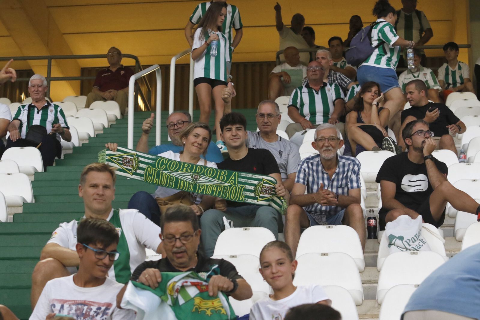 La victoria del Córdoba CF ante el Unionistas de Salamanca, en imágenes