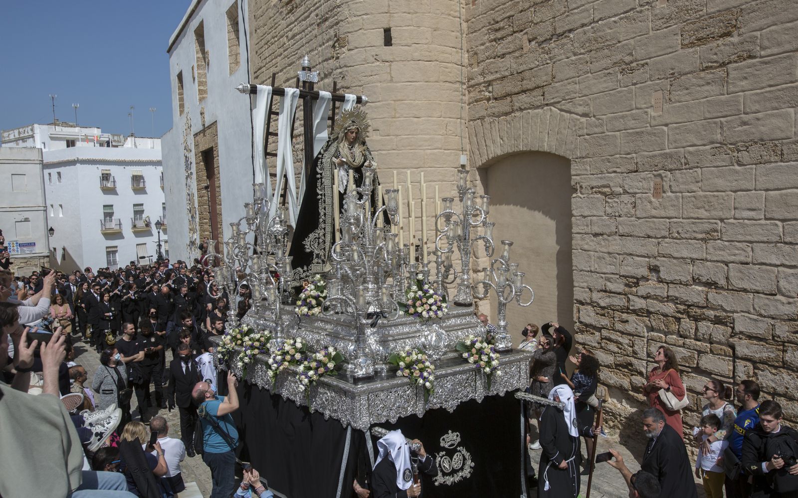 Las imágenes de la cofradía del Santo entierro en la Semana Santa de Cádiz 2022