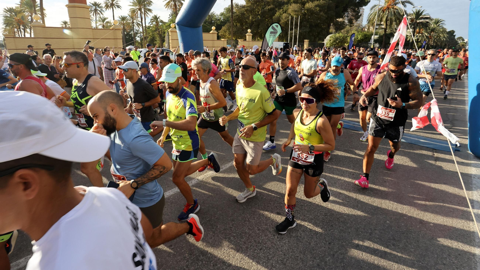 Búscate en la Media Maratón de Jerez 2025 (1)