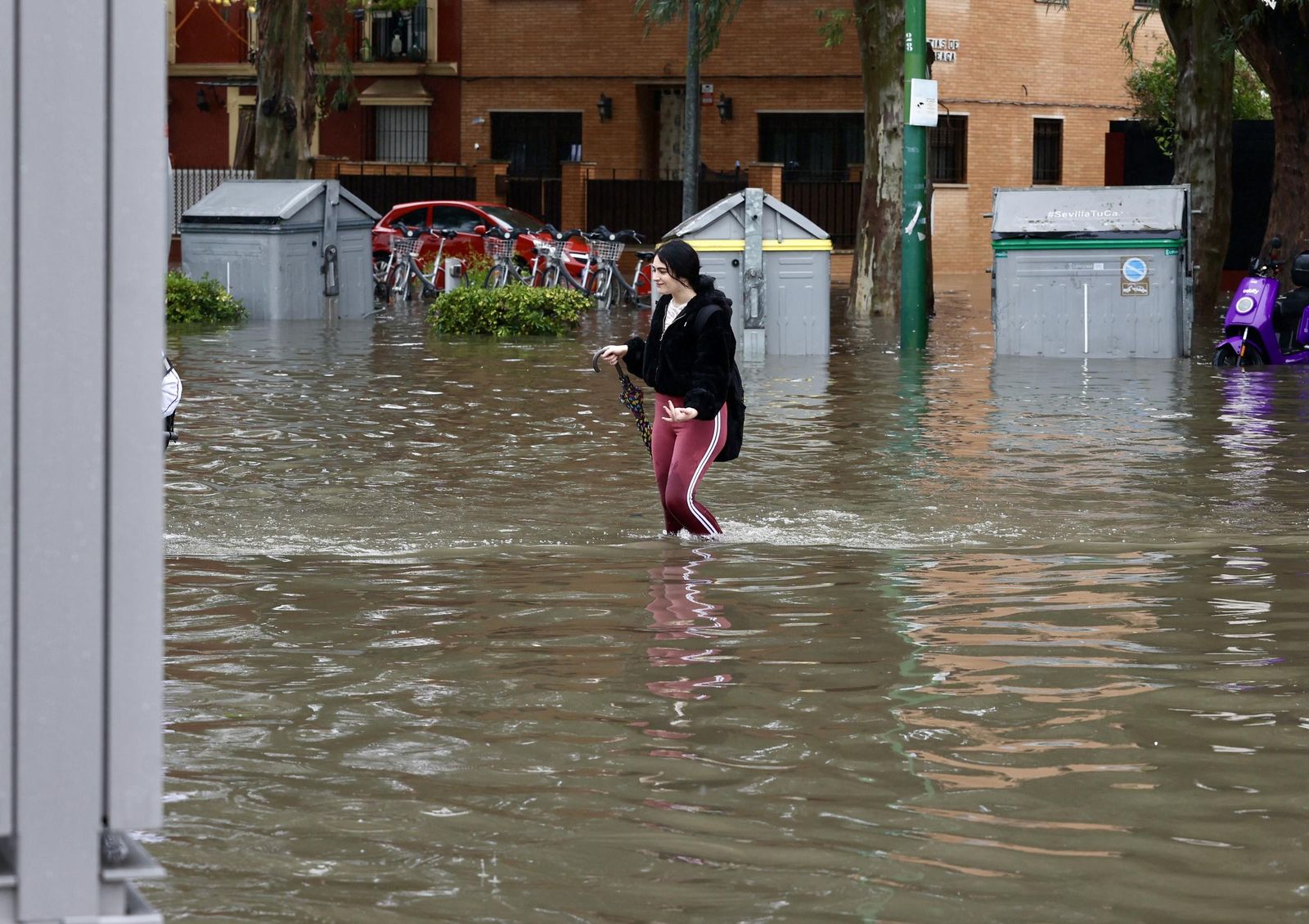 Inundación en la Ronda del Tamarguillo