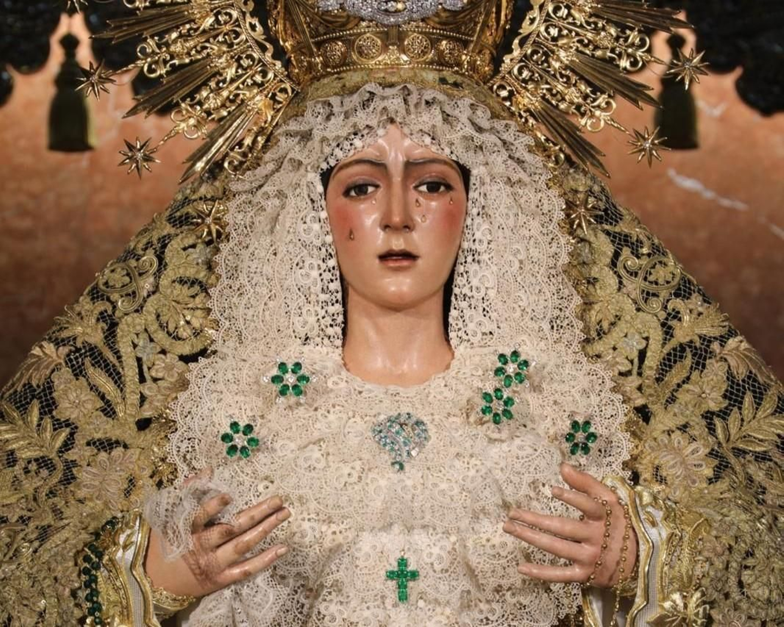 Aspecto que presentaba la Esperanza Macarena tras la restauración de Arquillo en junio.