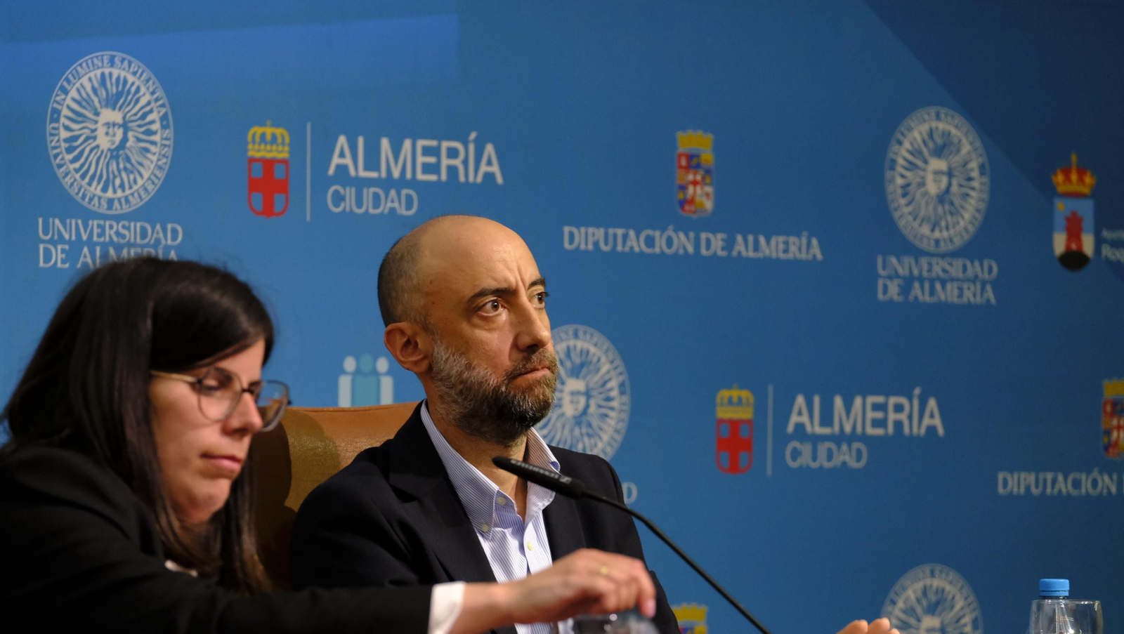 Imágenes de la presentación de los XXV Cursos de Verano de la UAL