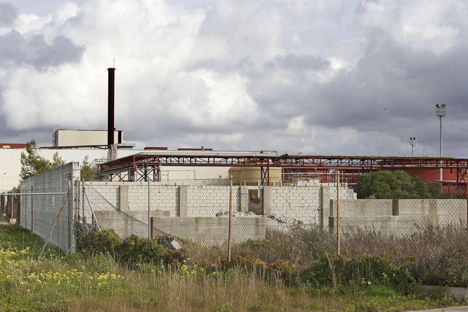 Naves de la antigua Delphi, en el Polígono El Trocadero