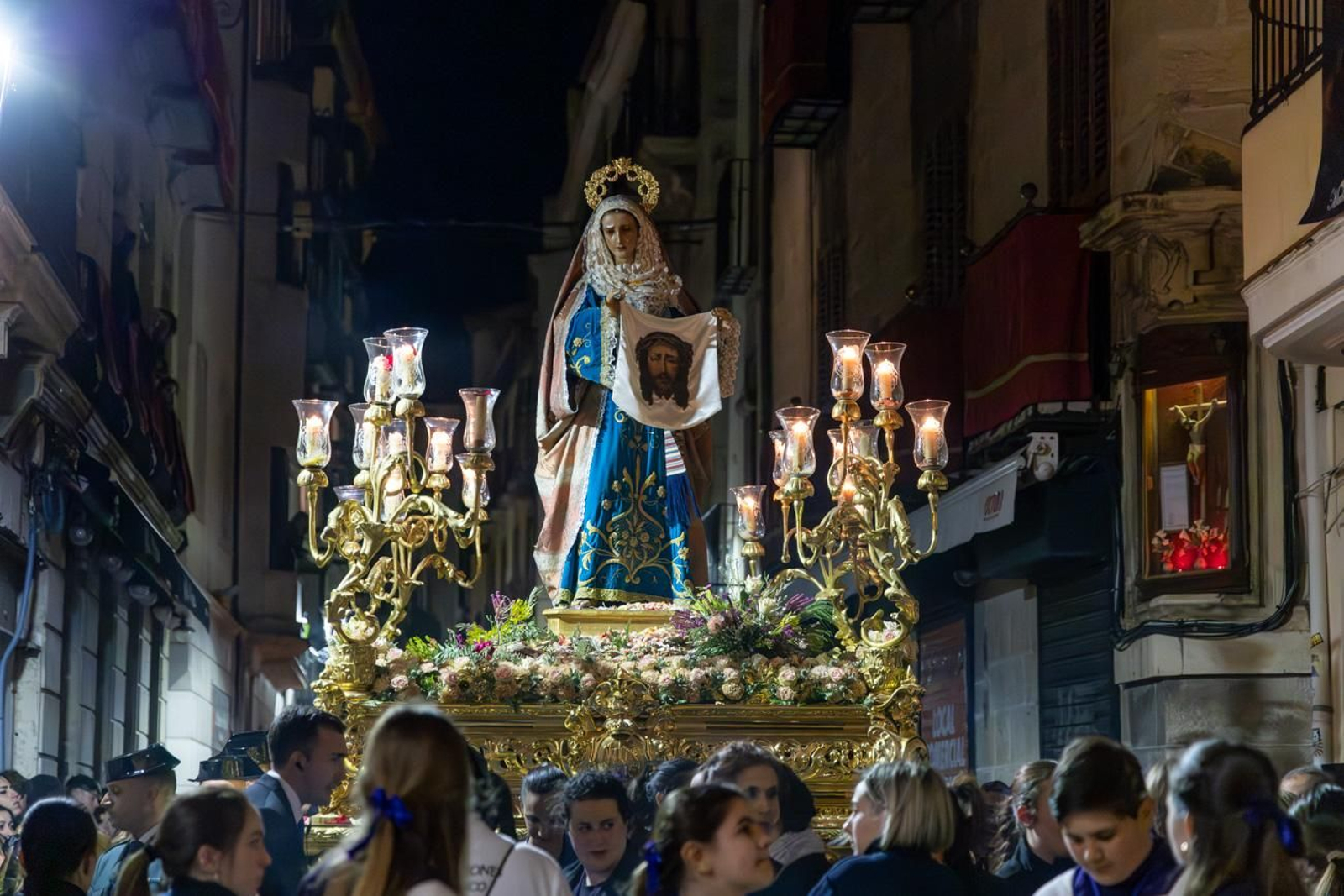 Los jiennenses acuden un año más al encuentro de Nuestro Padre Jesús