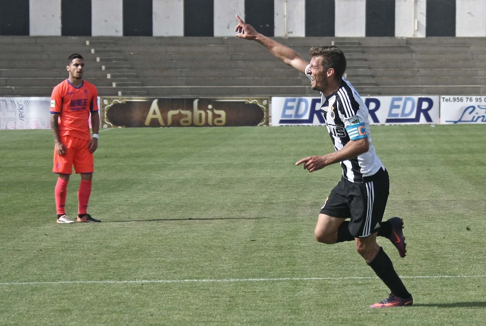 Las imágenes del Balona-Granada B