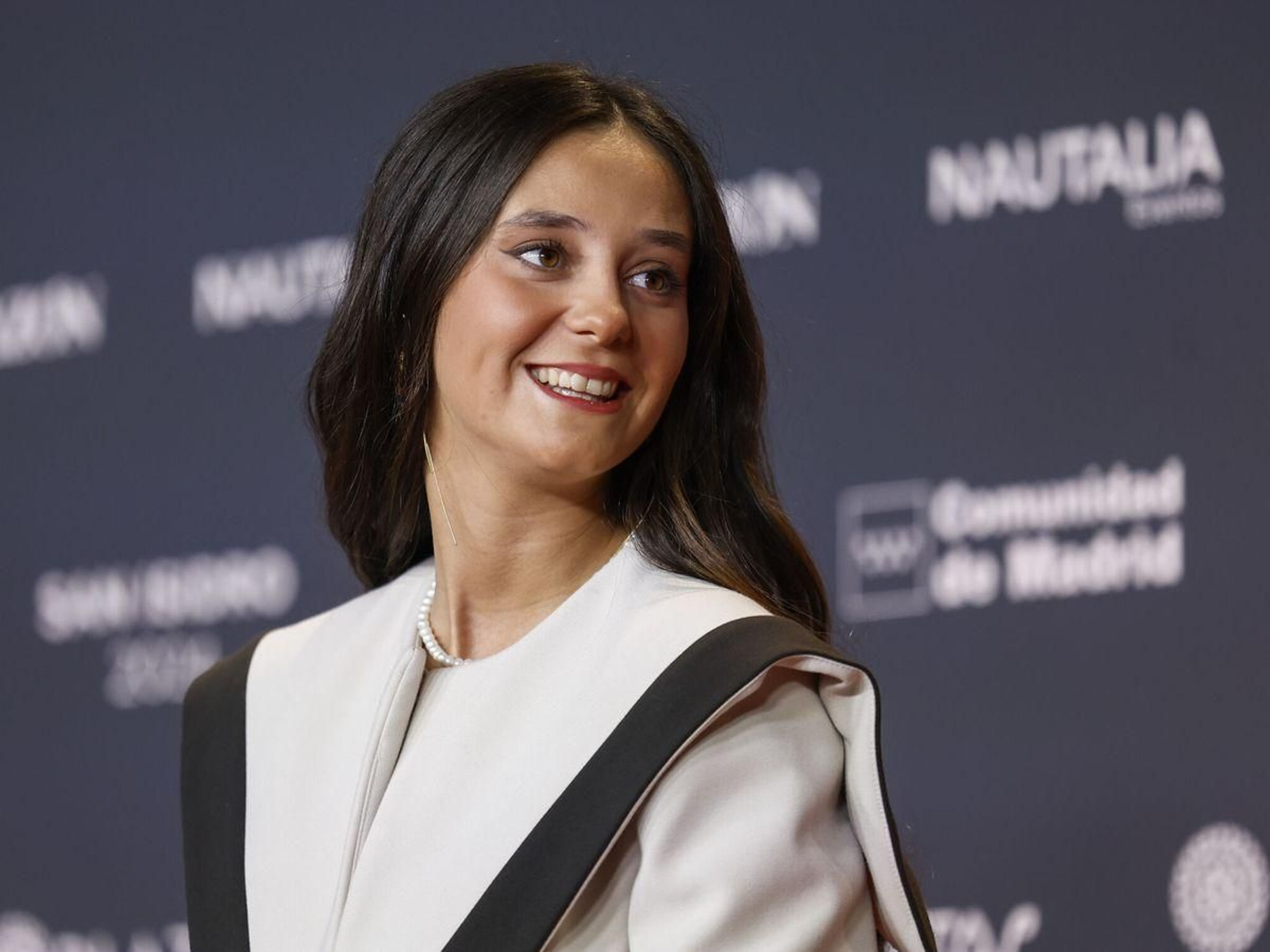 Victoria Federica, según ha publicado la revista 'Lecturas', llevaría dos meses de relación con un empresario de la noche.