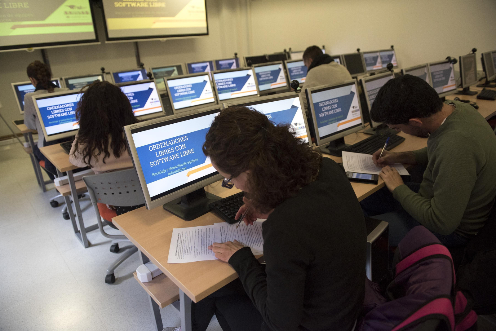 Imagen de archivo de la OSL de la UGR.