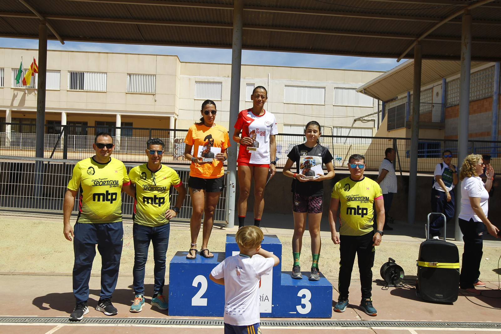 Imágenes de la XIII Carrera de los Espartanos del Alquián 2024