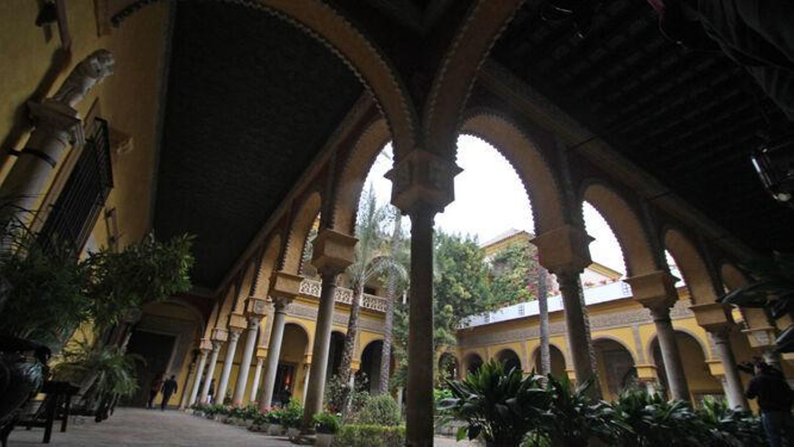 Patio del Palacio de Dueñas