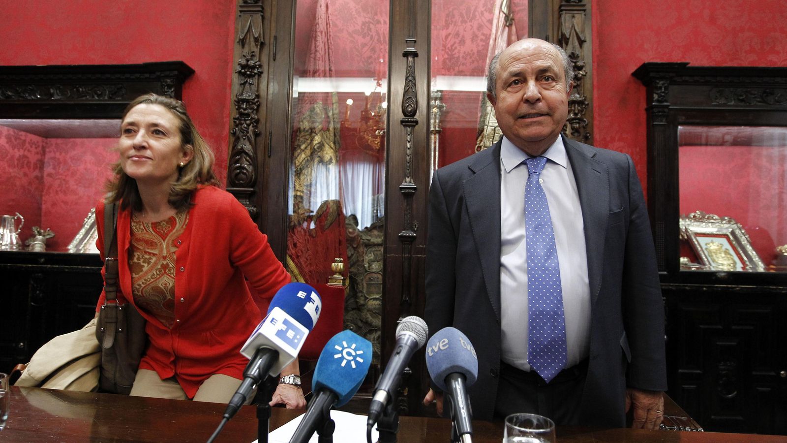 Isabel Nieto y Torres Hurtado, investigados en el caso Nazarí.