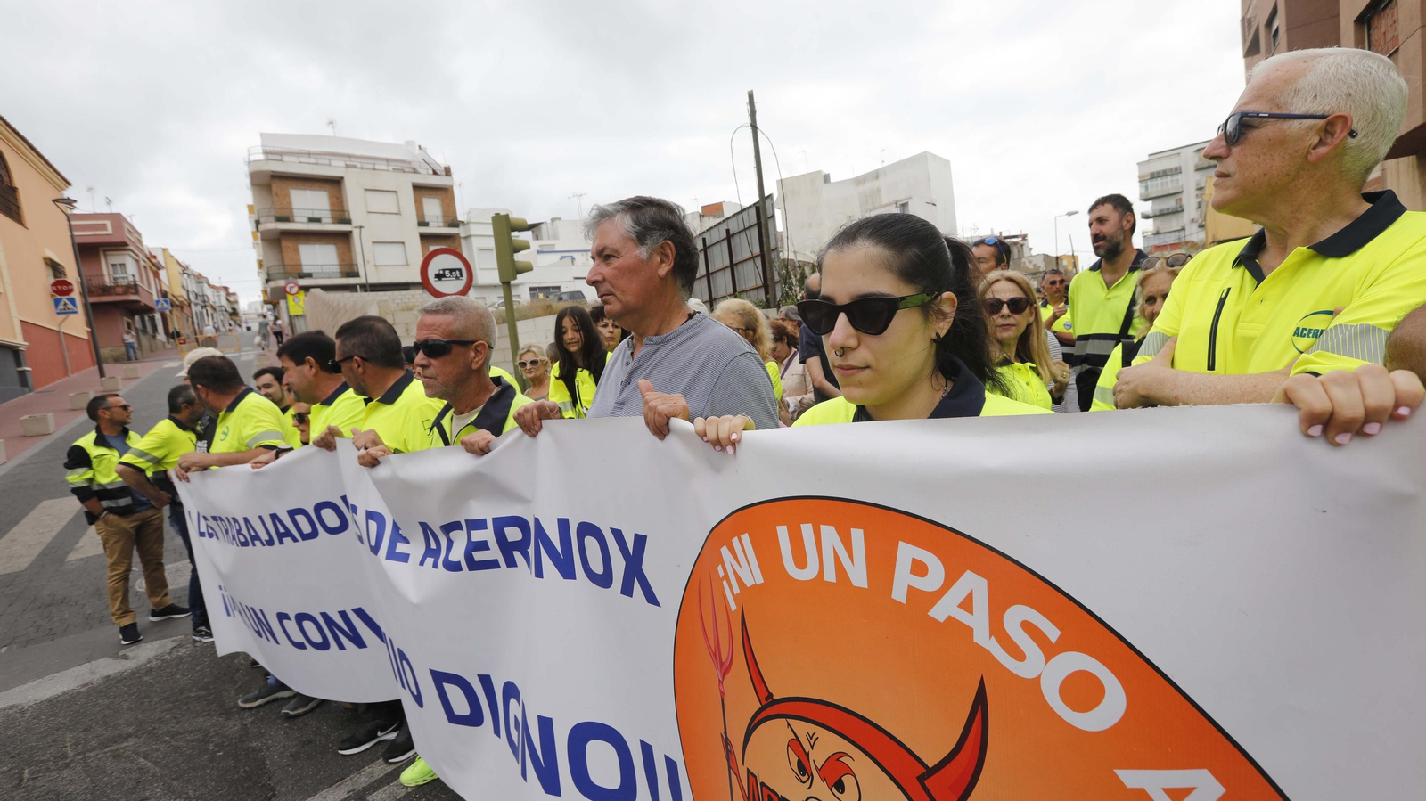 La plantilla de Acerinox celebra una nueva manifestación en Algeciras, en imágenes