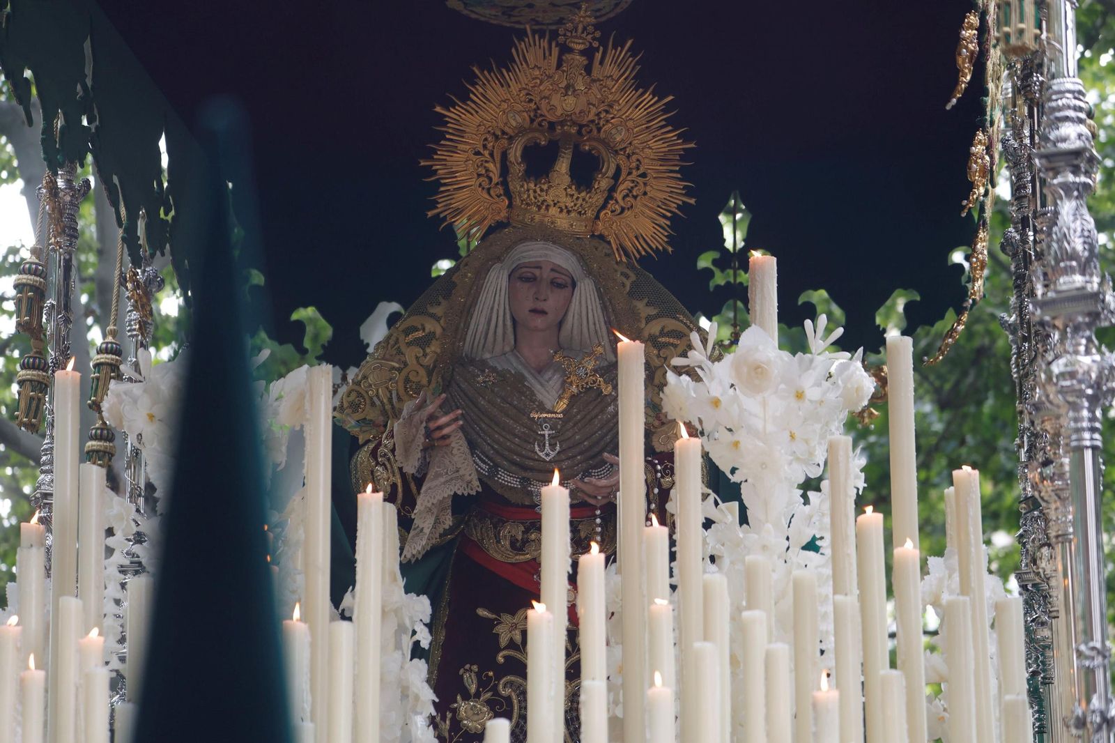 La procesión de la Sagrada Cena en este Jueves Santo de Córdoba, en imágenes