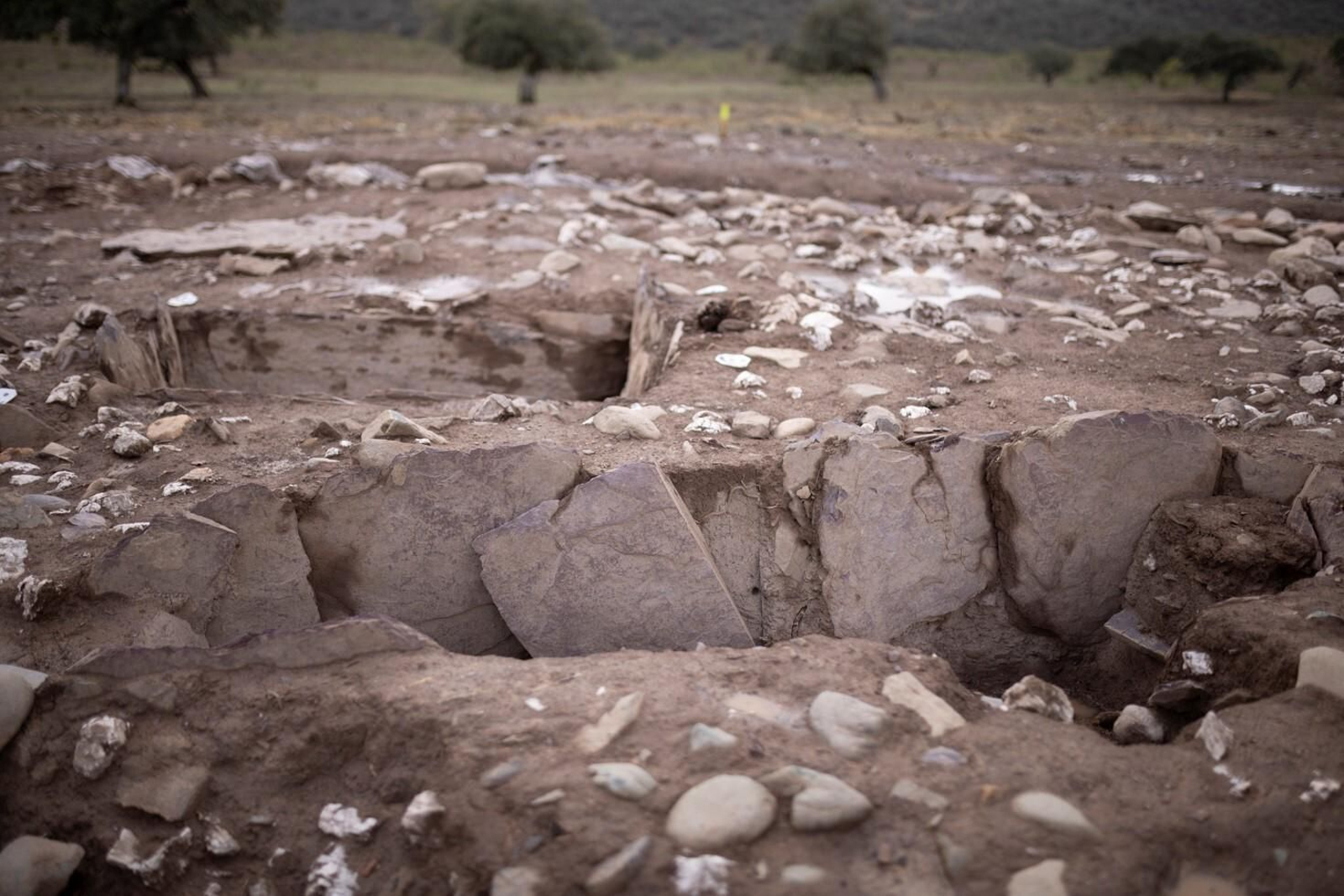 Imágenes del yacimiento del yacimiento de las Capellanías en Cañaveral de León