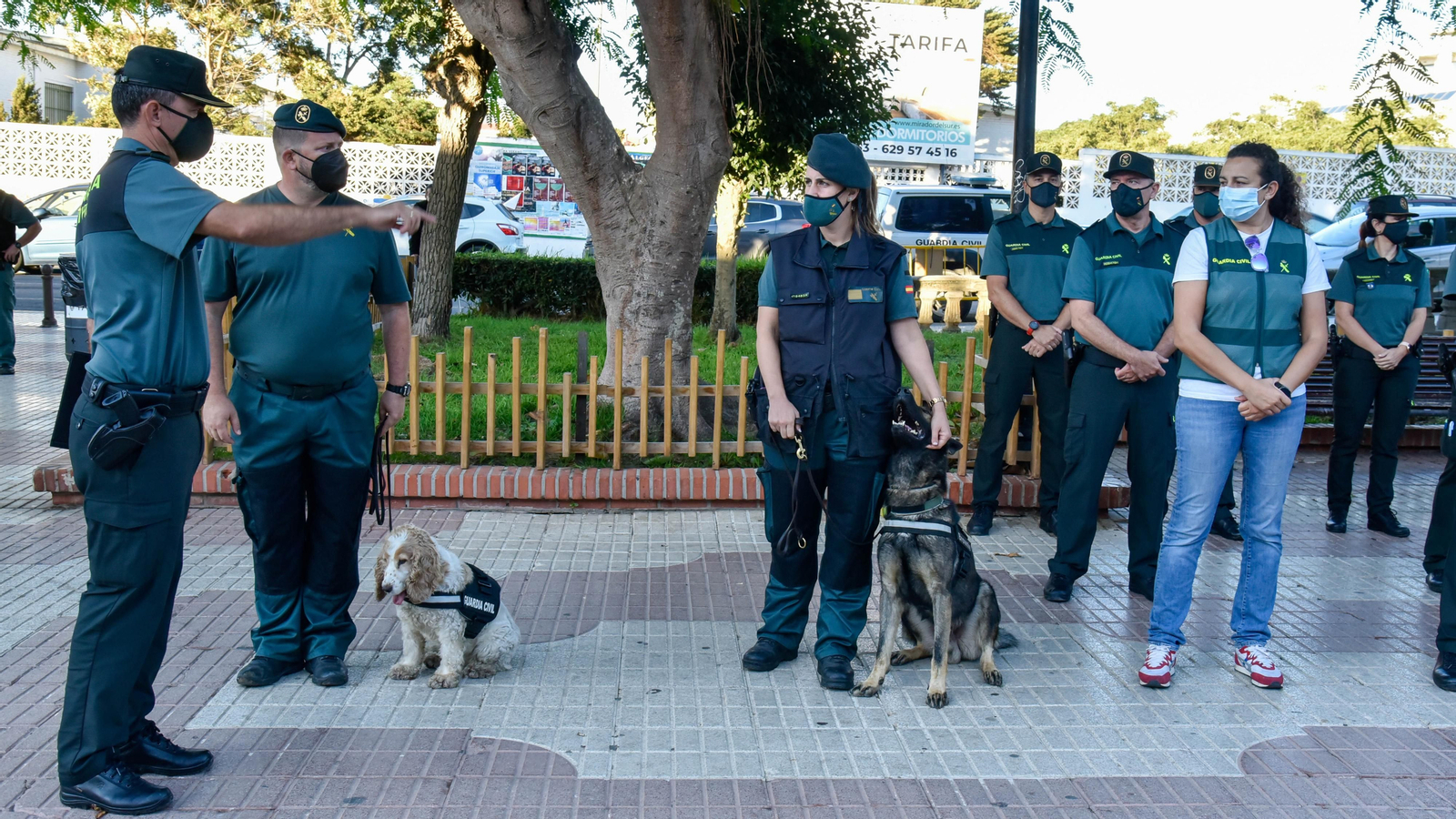 Laa fotos de los ensayos para desfile del Día del Pilar en Tarifa
