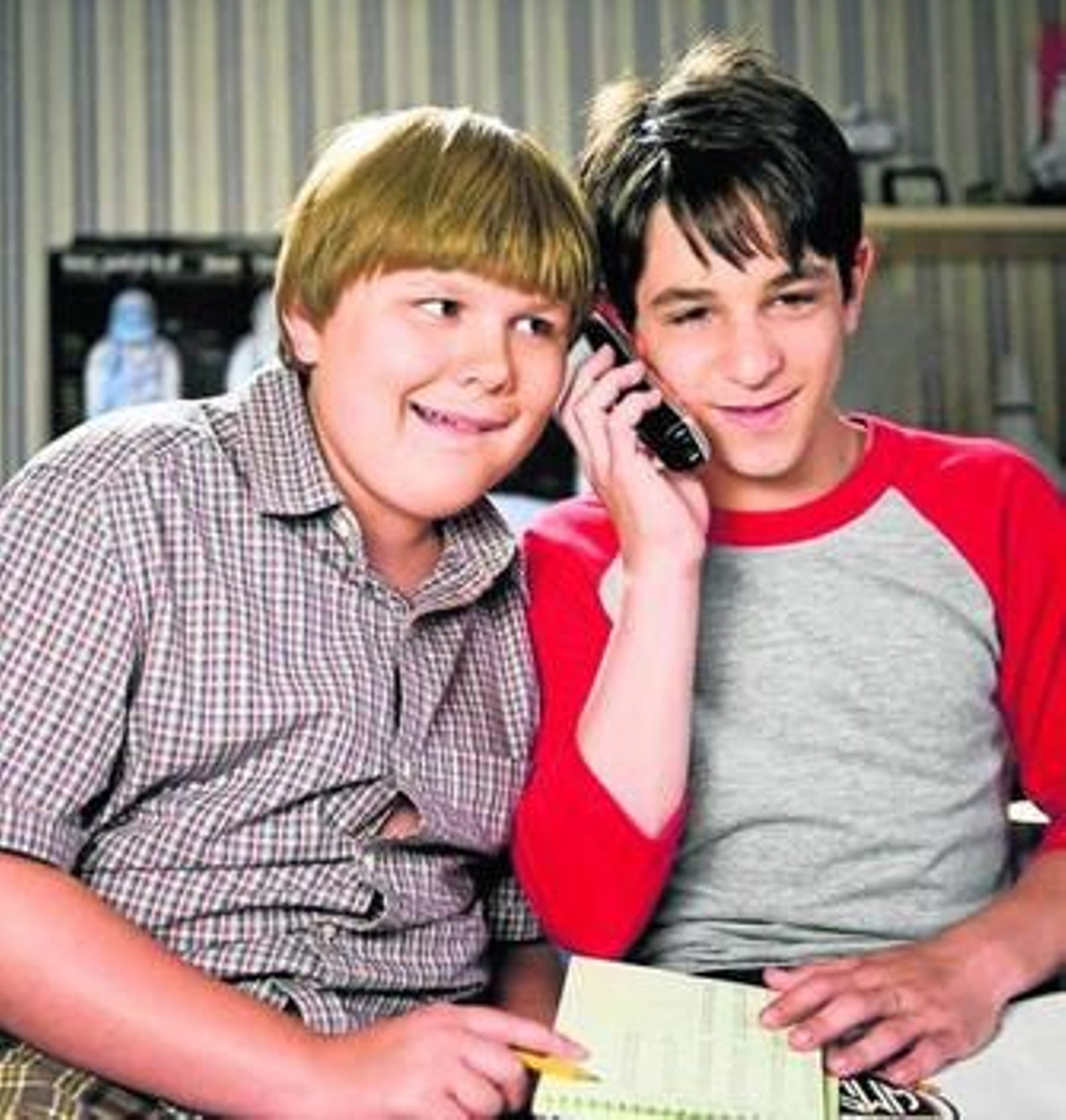 Greg (Zachary Gordon), con su amigo del alma Rowley (Robert Capron).