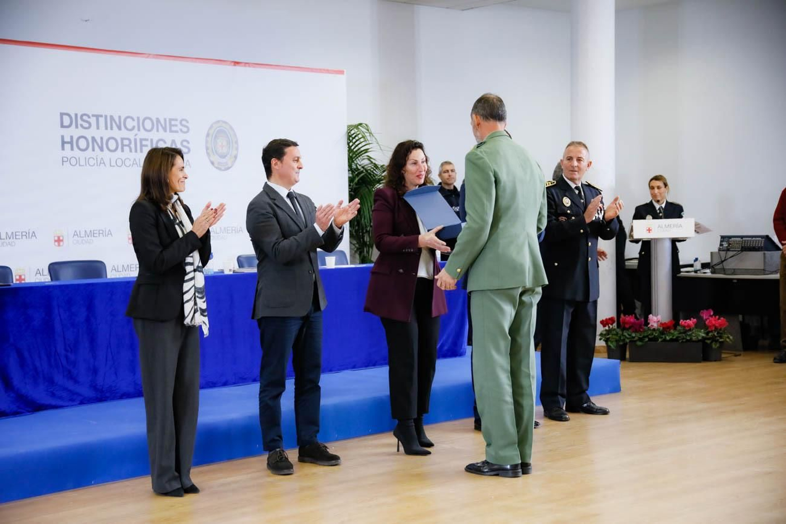 Las imágenes del la celebración de San Esteban en la Jefatura de la Policía Local