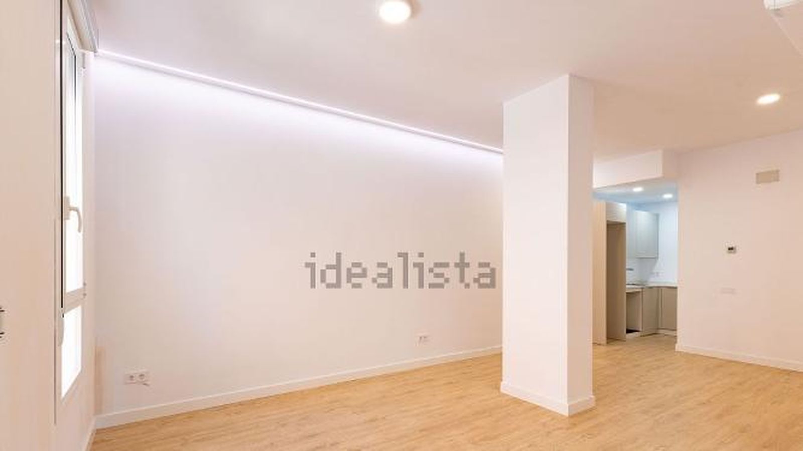 Piso en calle Cueva de la Pileta