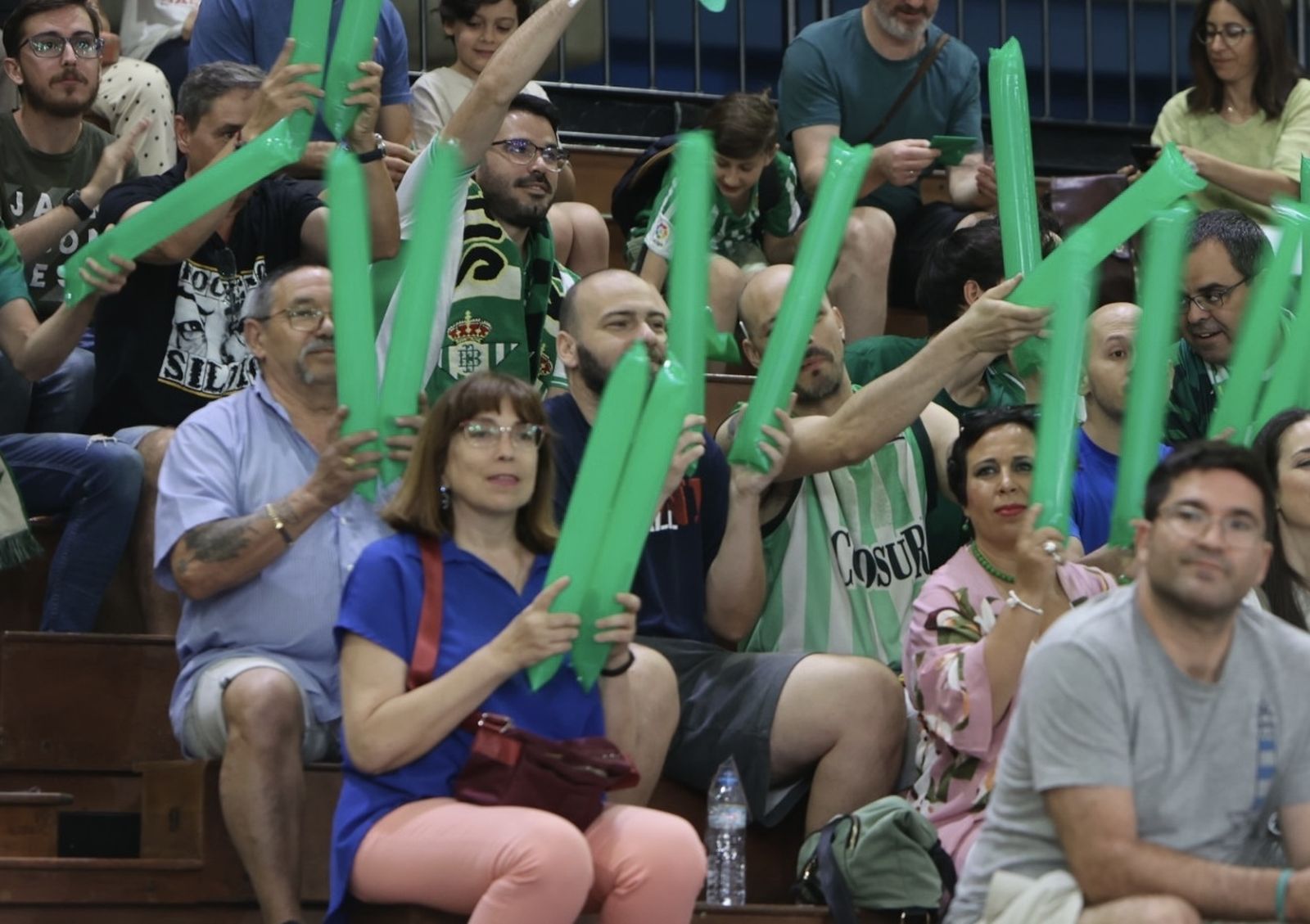 Búscate en el o Betis Granada de baloncesto