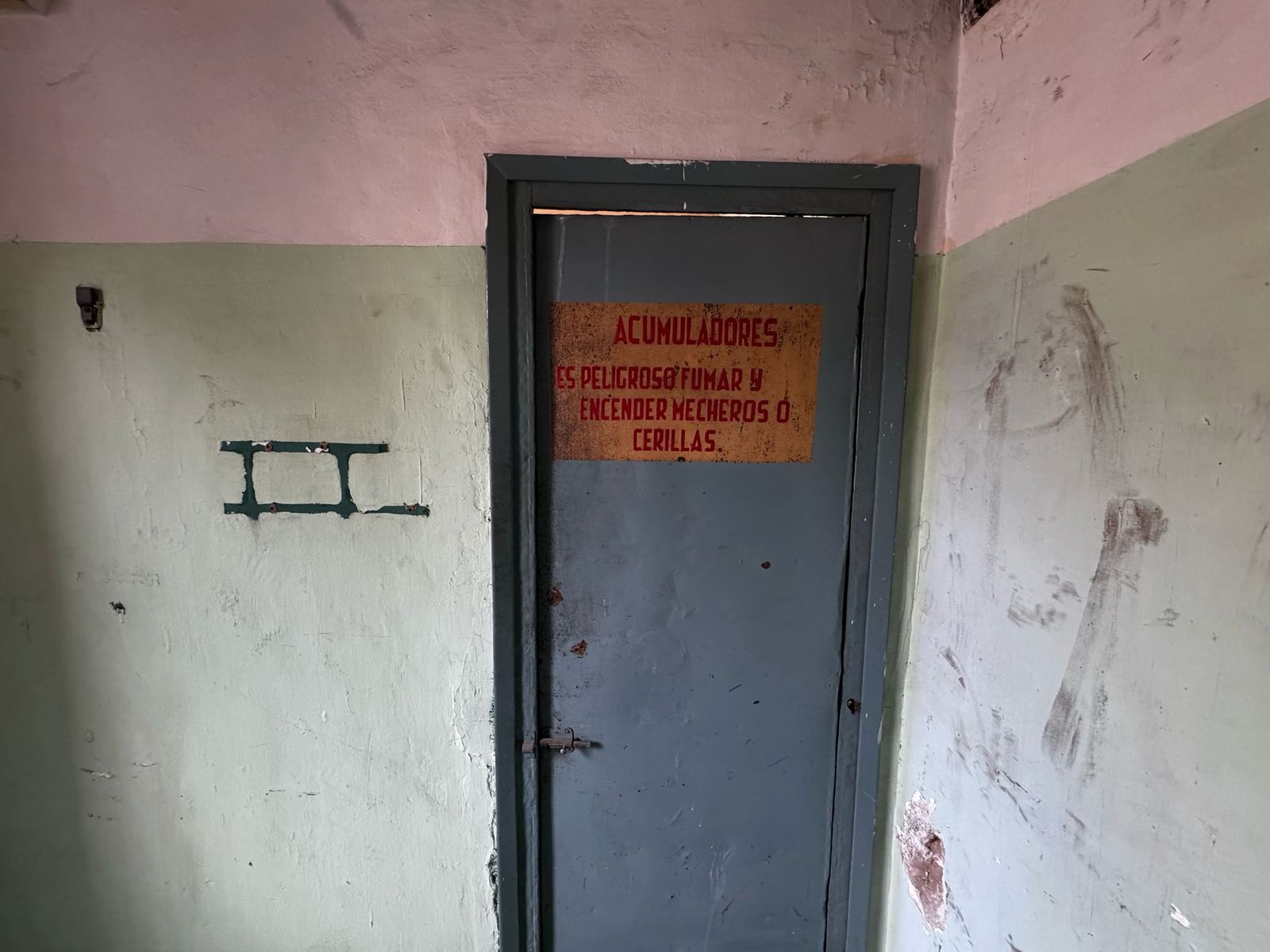 Todas las imágenes de las entrañas del histórico Coliseo Viñas de Motril