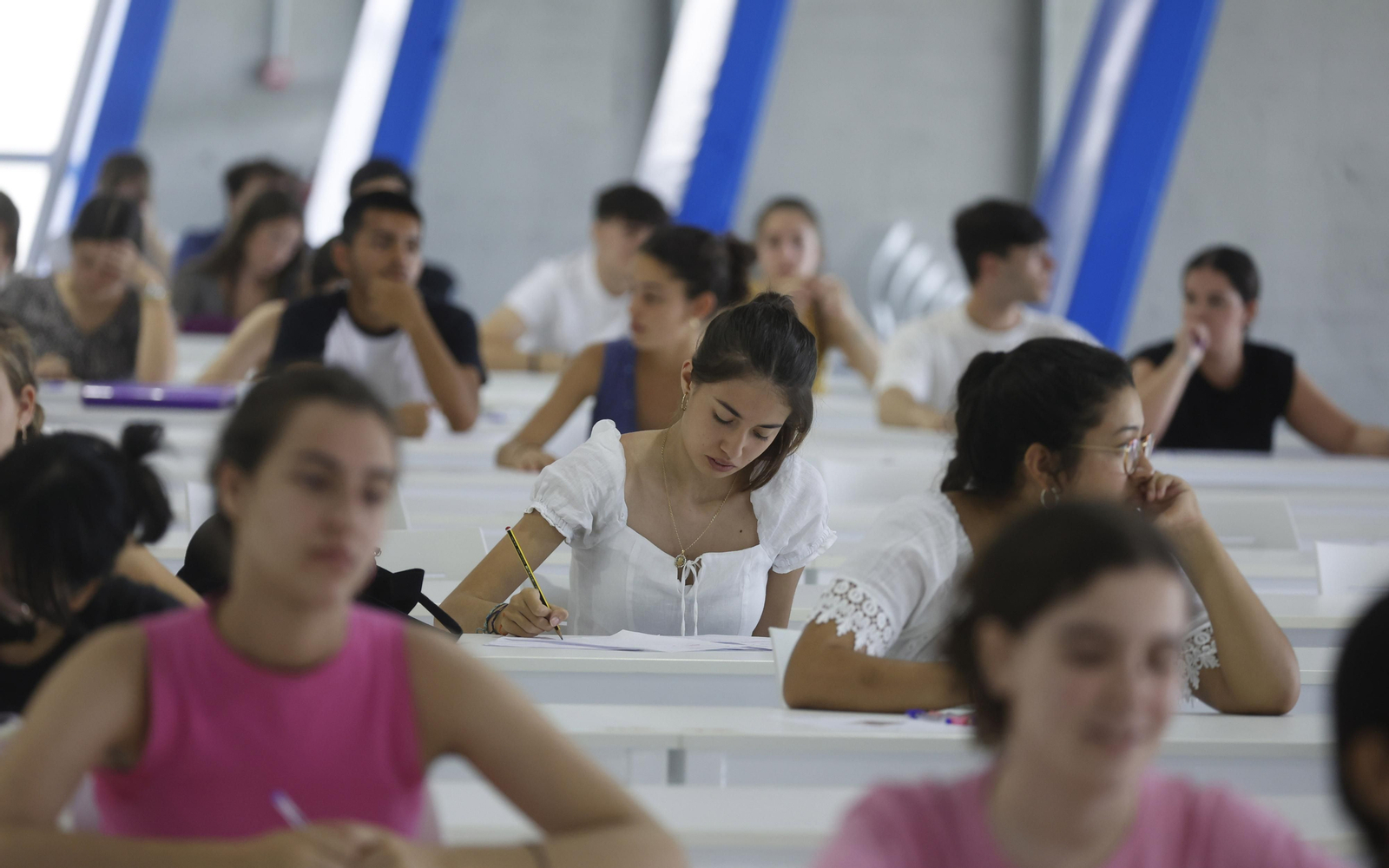 Imágenes del examen de selectividad en la UPO